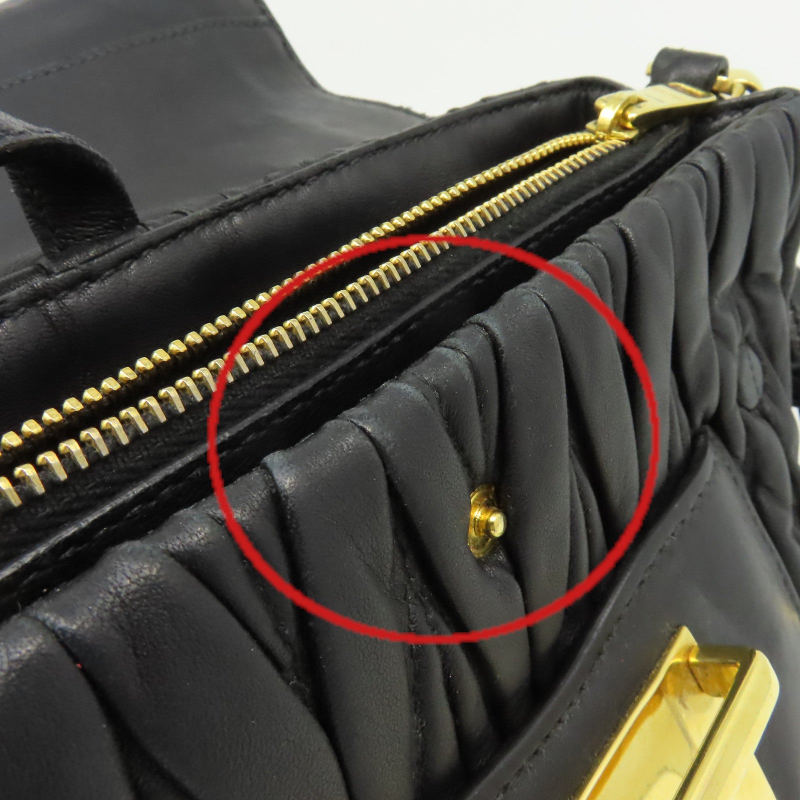Miu Miu 牛皮皮革2Way Shoulder Bag金扣手挽肩背兩用袋黑色