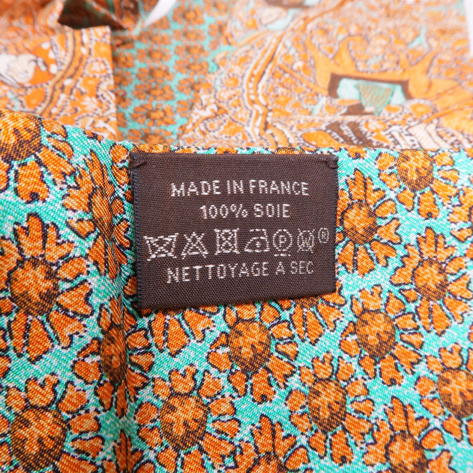 HERMES 絲質Maxi Twilly絲巾