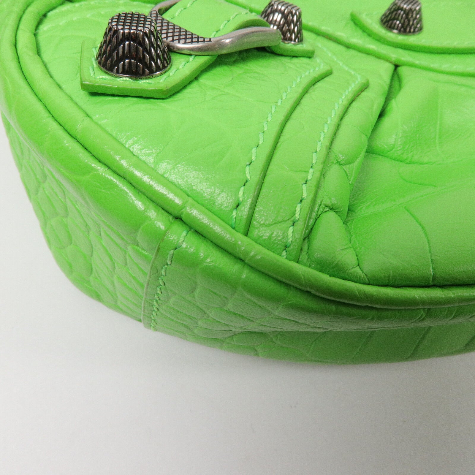 BALENCIAGA 牛皮皮革Le Cagole XS肩背袋