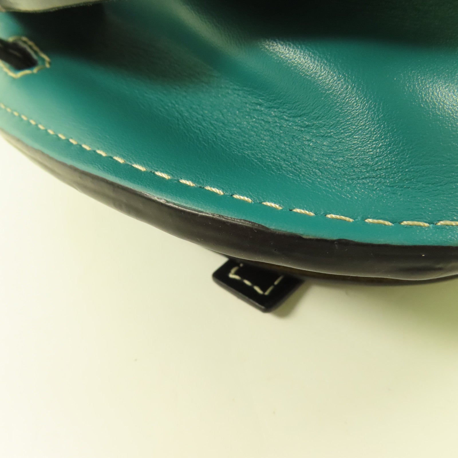 LOEWE 牛皮皮革Gate肩背袋