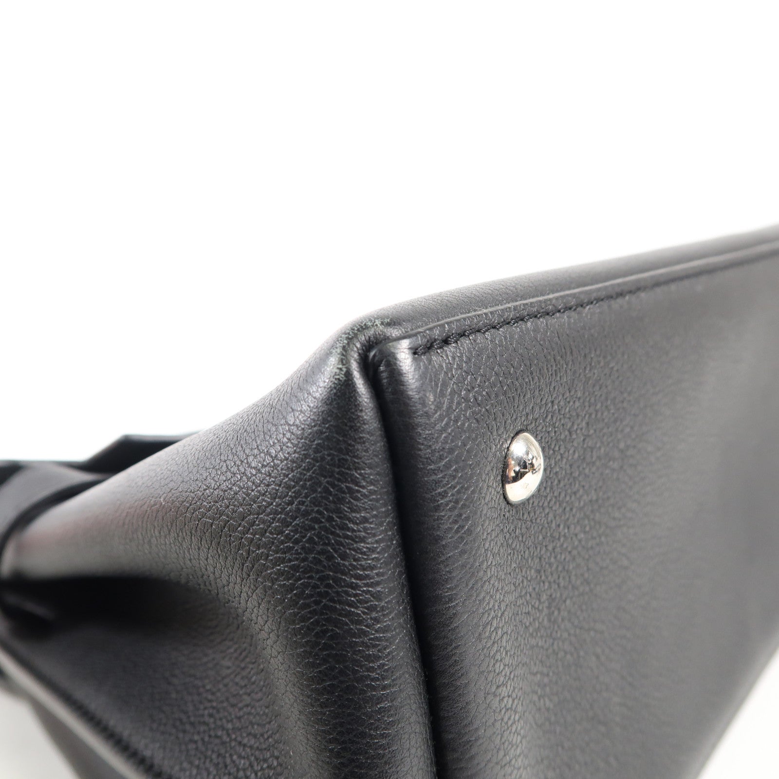 LOUIS VUITTON 牛皮皮革Lockme Ever銀扣手挽肩背兩用袋