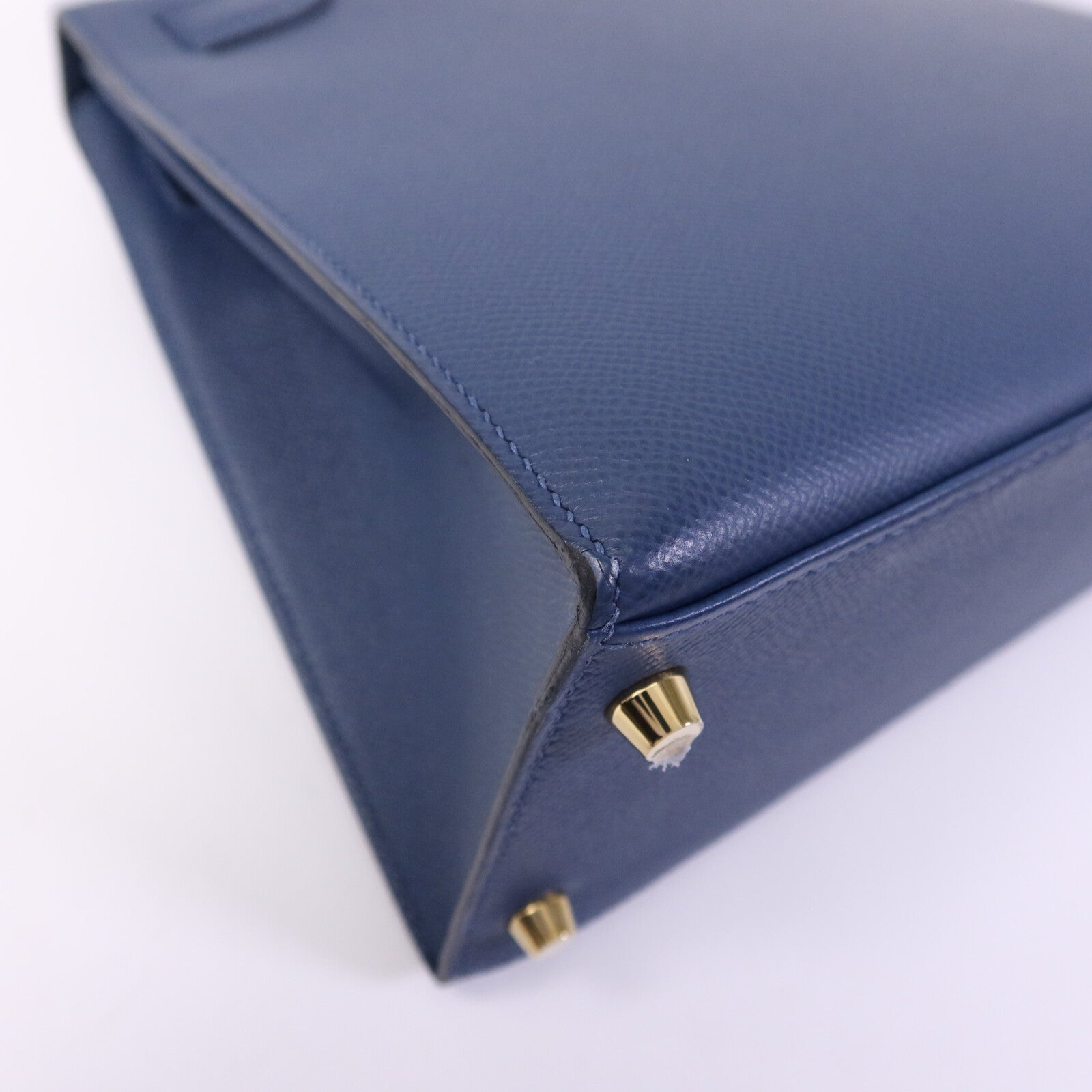 HERMES Epsom皮革Kelly 28金扣手挽肩背兩用袋Deep Bleu