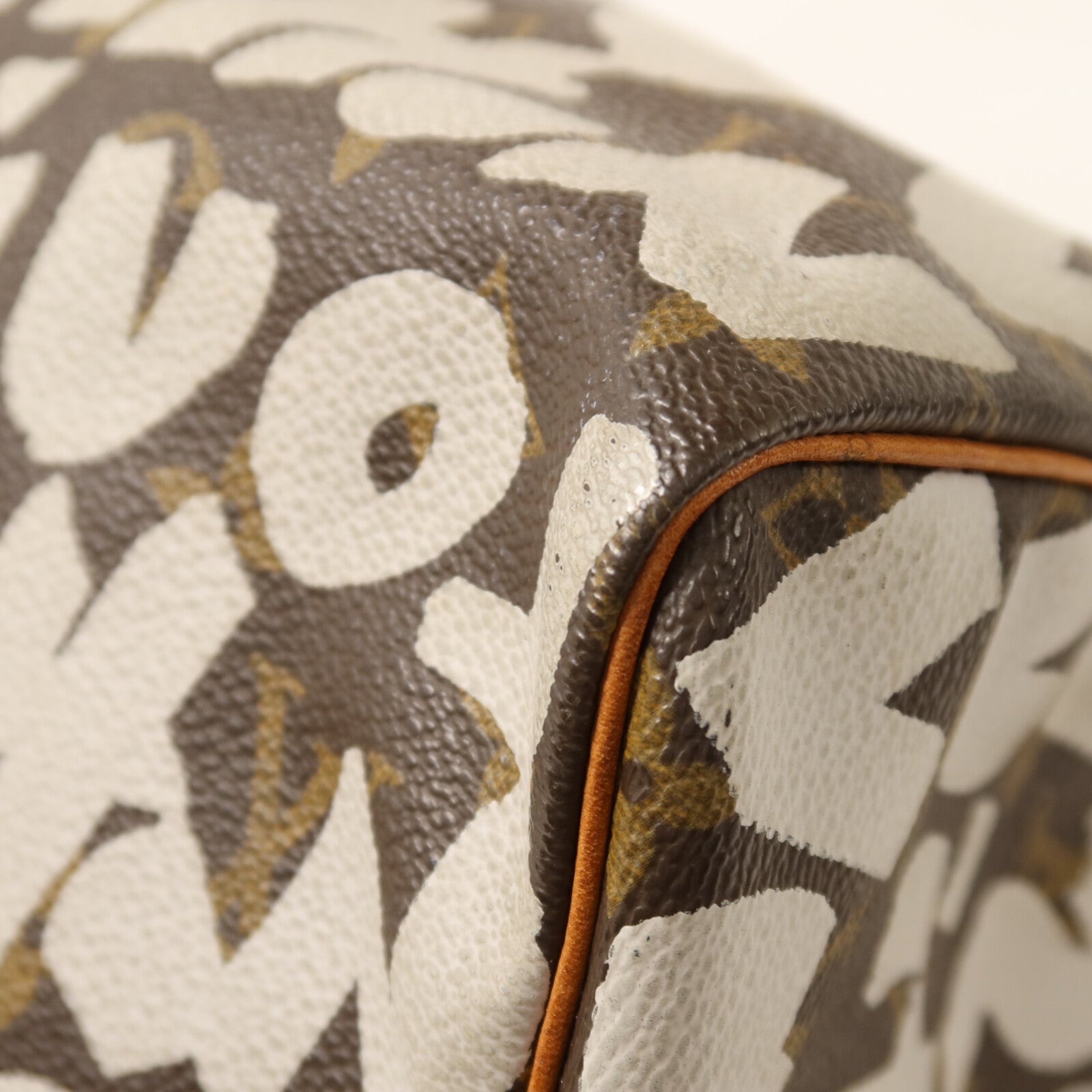 LOUIS VUITTON Monogram Graffiti Speedy 30金扣手挽袋