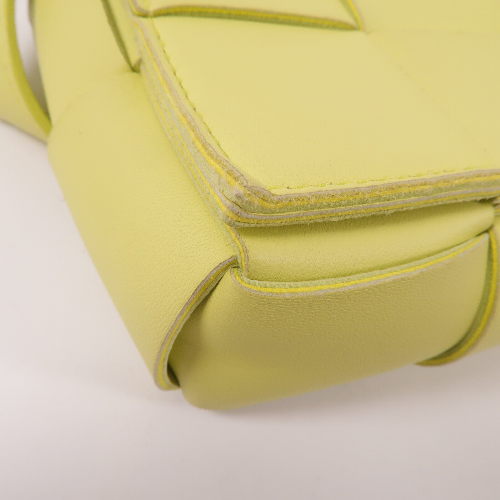 BOTTEGA VENETA 羊皮皮革Cassette Belt Bag腰包