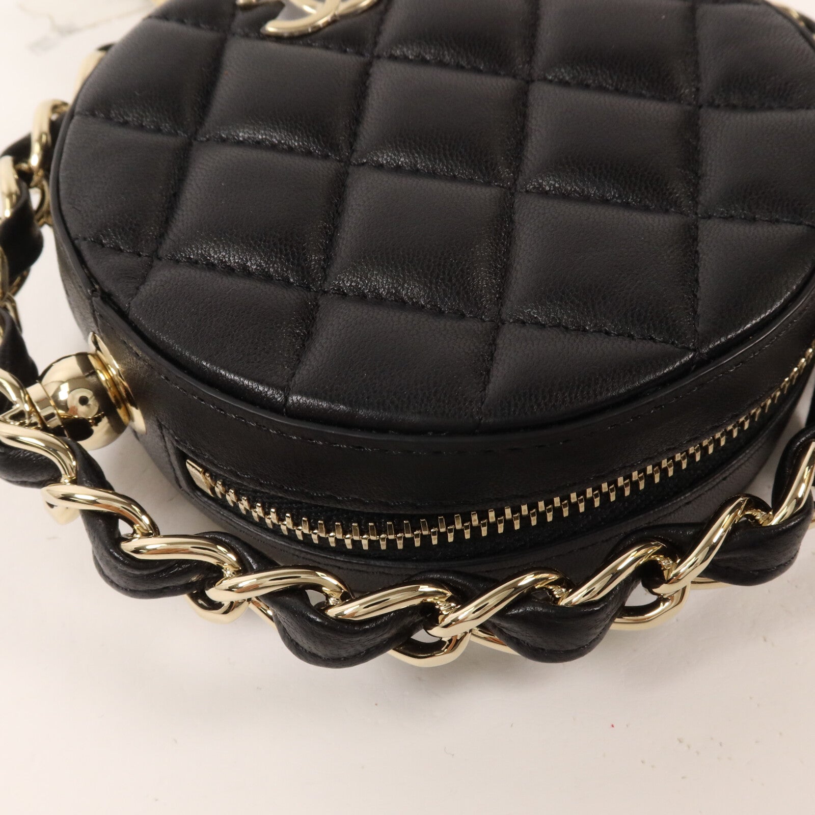 CHANEL 羊皮皮革Round Clutch With Chain鏈帶手拿包