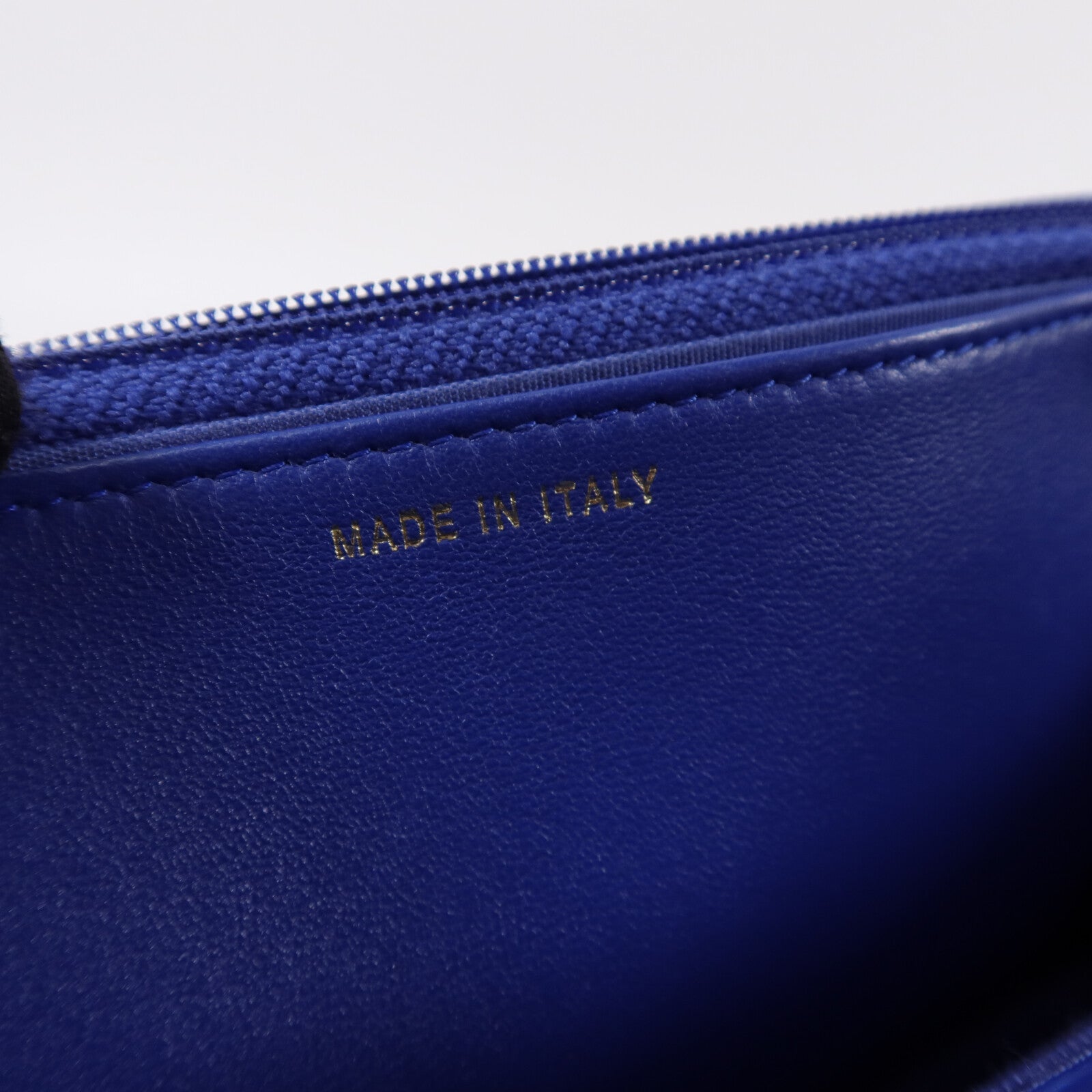 CHANEL 牛皮皮革CC Chic Wallet On Chain鏈帶肩背袋
