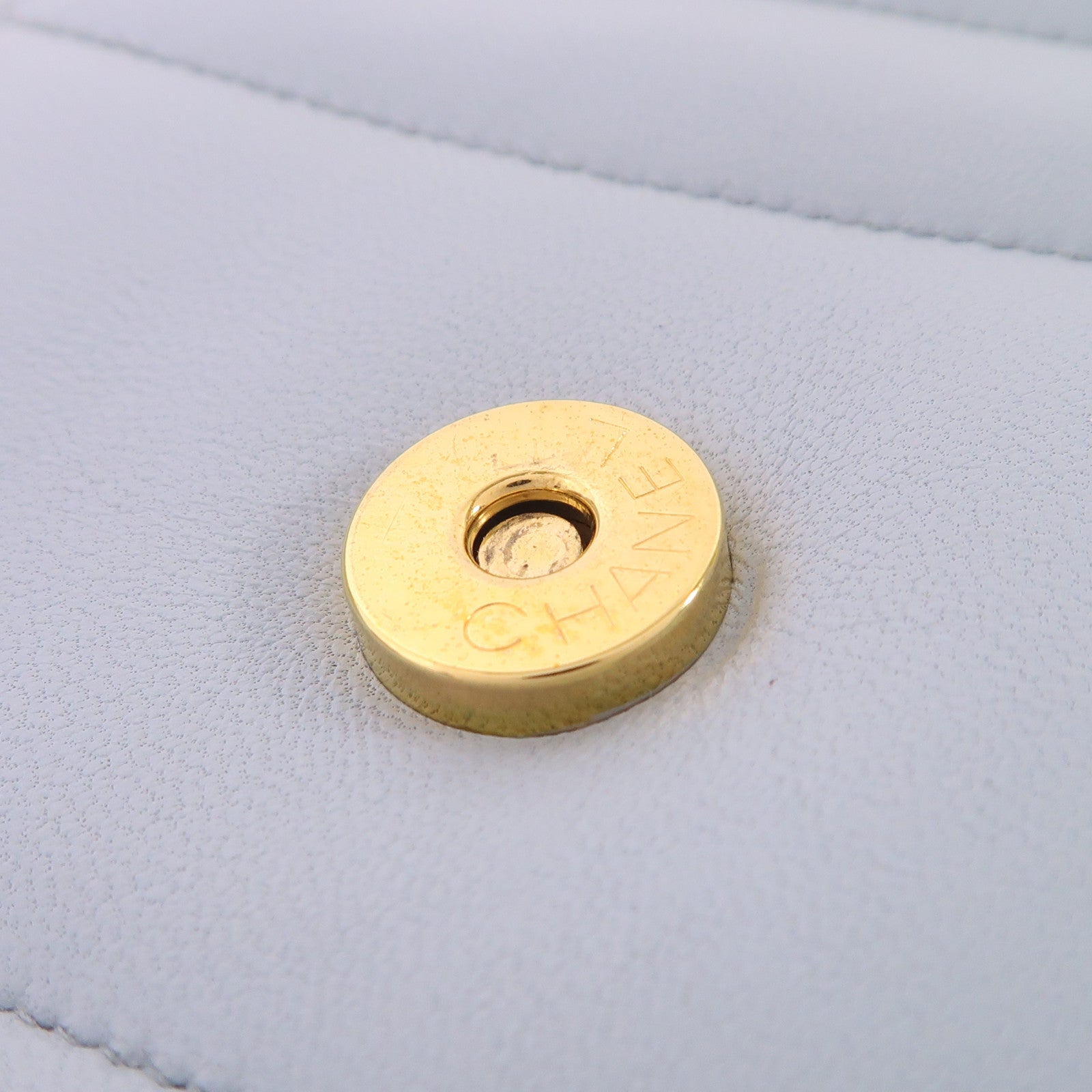 CHANEL 羊皮皮革Shoulder Bag金扣肩背袋