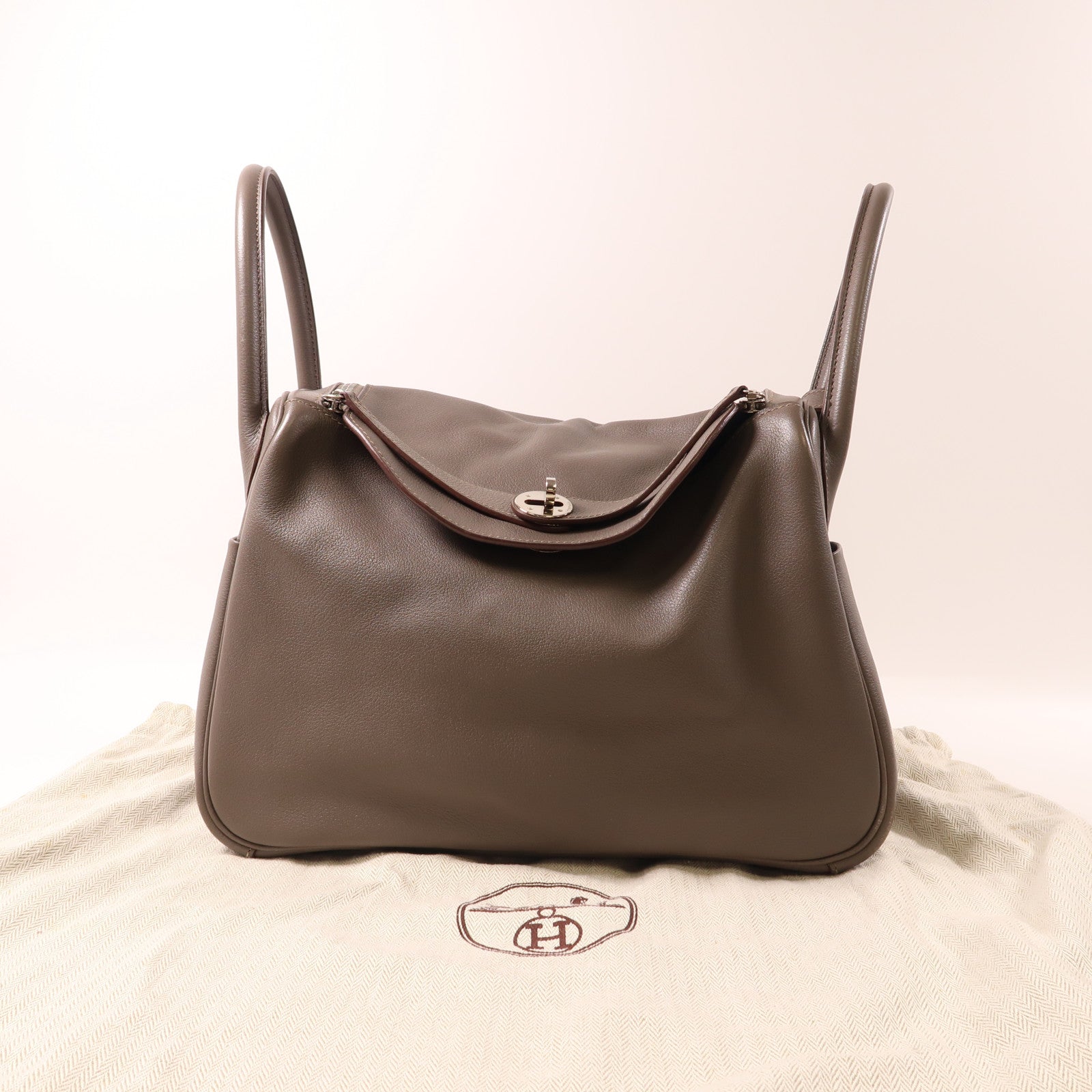 HERMES Evercolor皮革Lindy 30銀扣手挽肩背兩用袋Etain/灰色