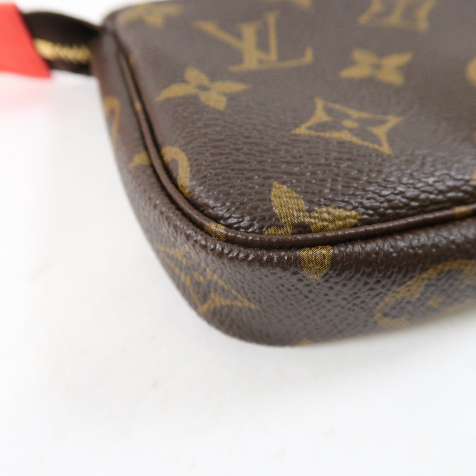 LOUIS VUITTON Monogram Mini Pochette Accessoires金扣手挽袋啡色/彩色