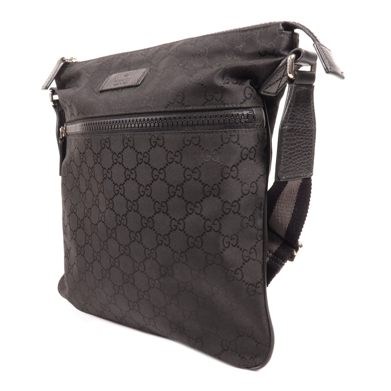 GUCCI 尼龍Shoulder Bag銀扣肩背袋