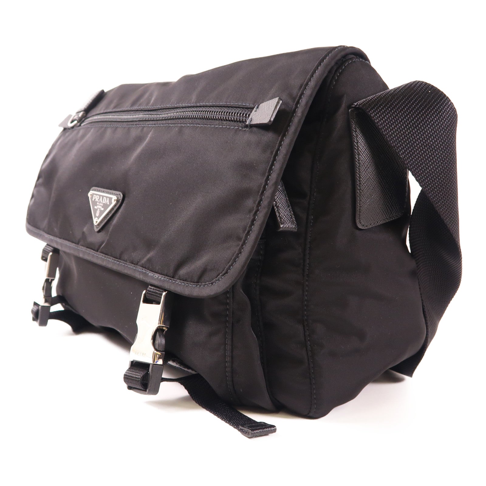 PRADA 尼龍Shoulder Bag銀扣肩背袋
