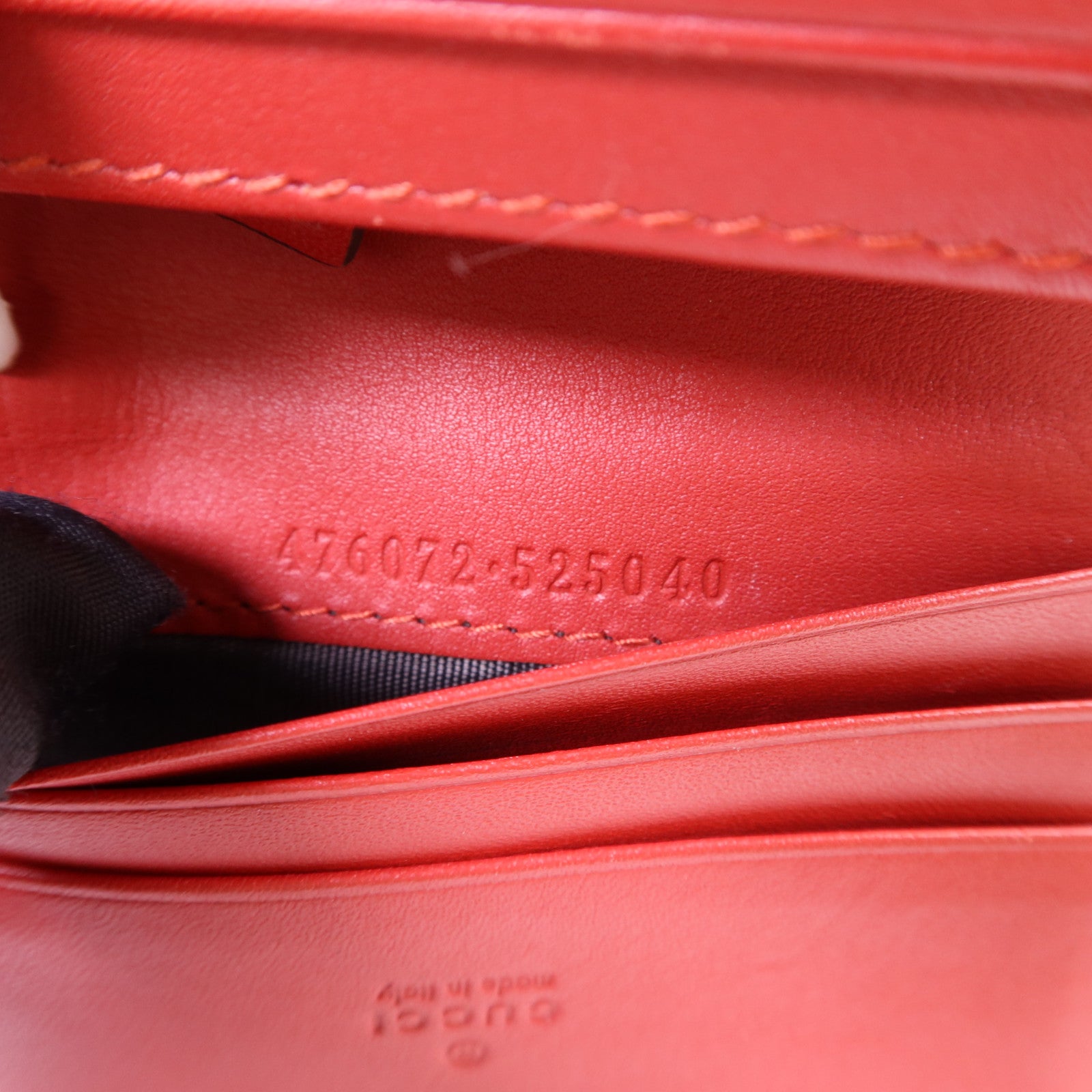 GUCCI 牛皮皮革Queen Margaret金扣錢包