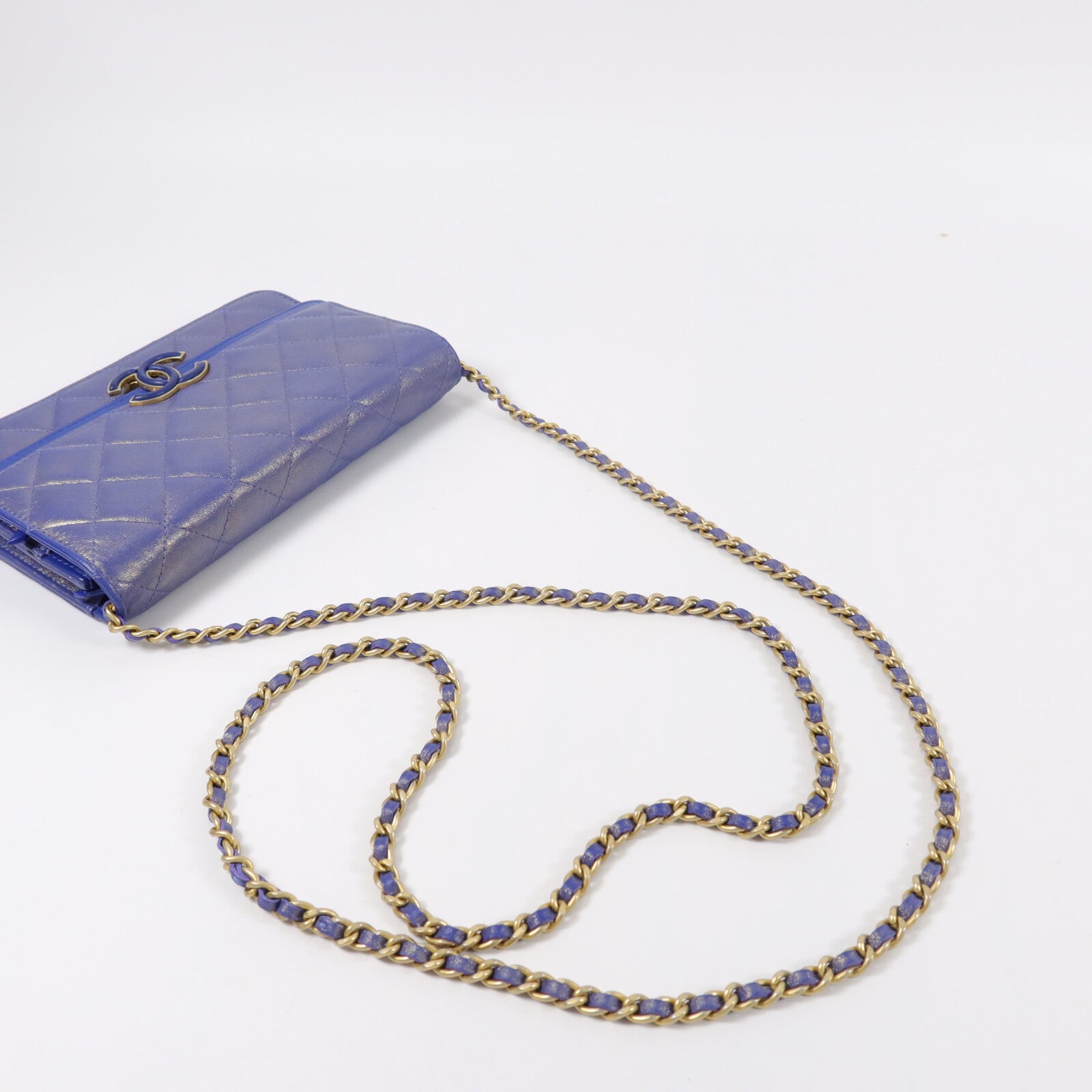 CHANEL 牛皮皮革CC Chic Wallet On Chain鏈帶肩背袋
