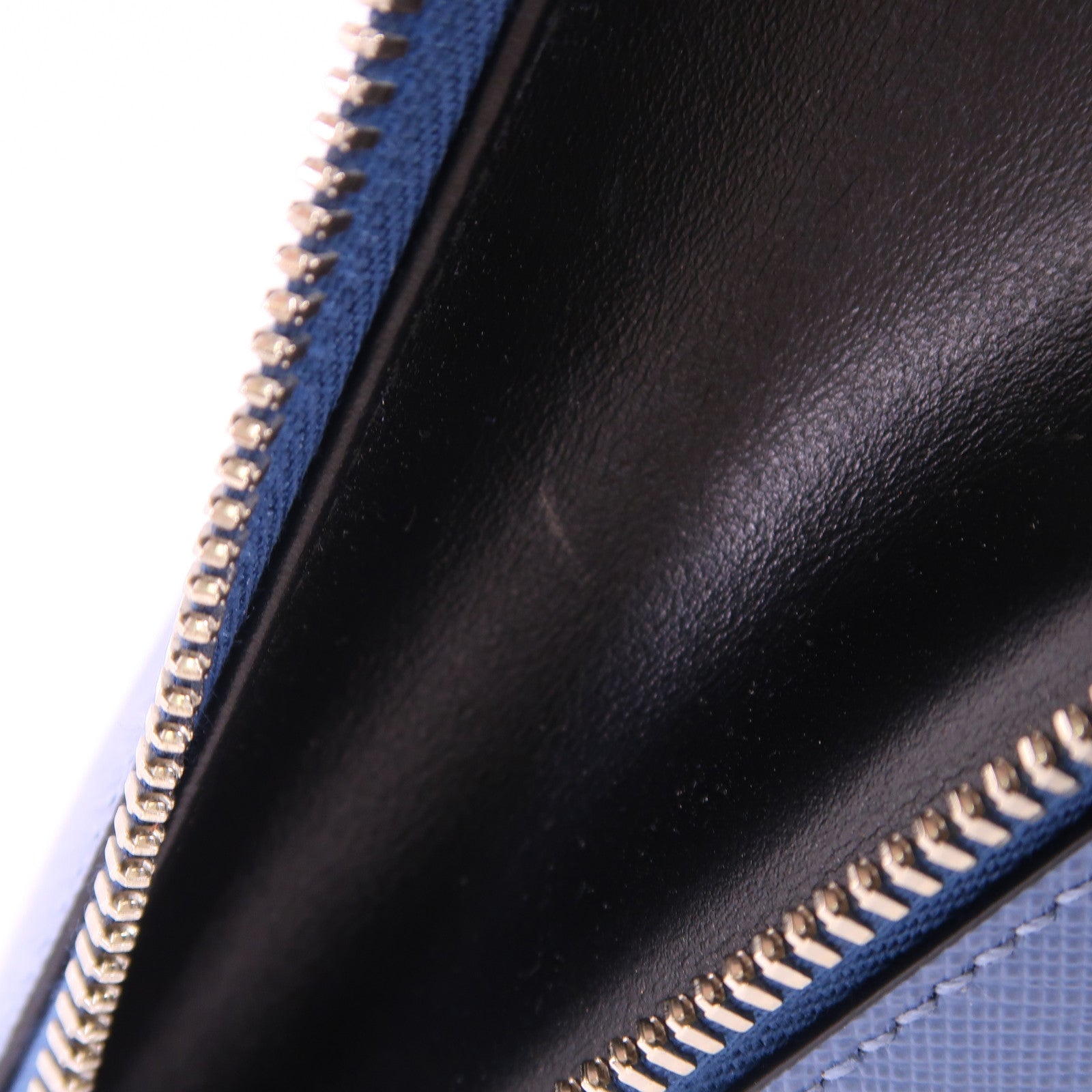 PRADA Saffiano皮革Brique銀扣斜孭袋