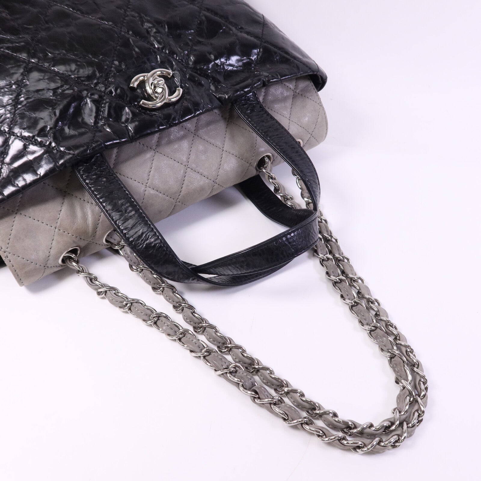 CHANEL 牛皮皮革Portobello Tote銀扣鏈帶肩背袋