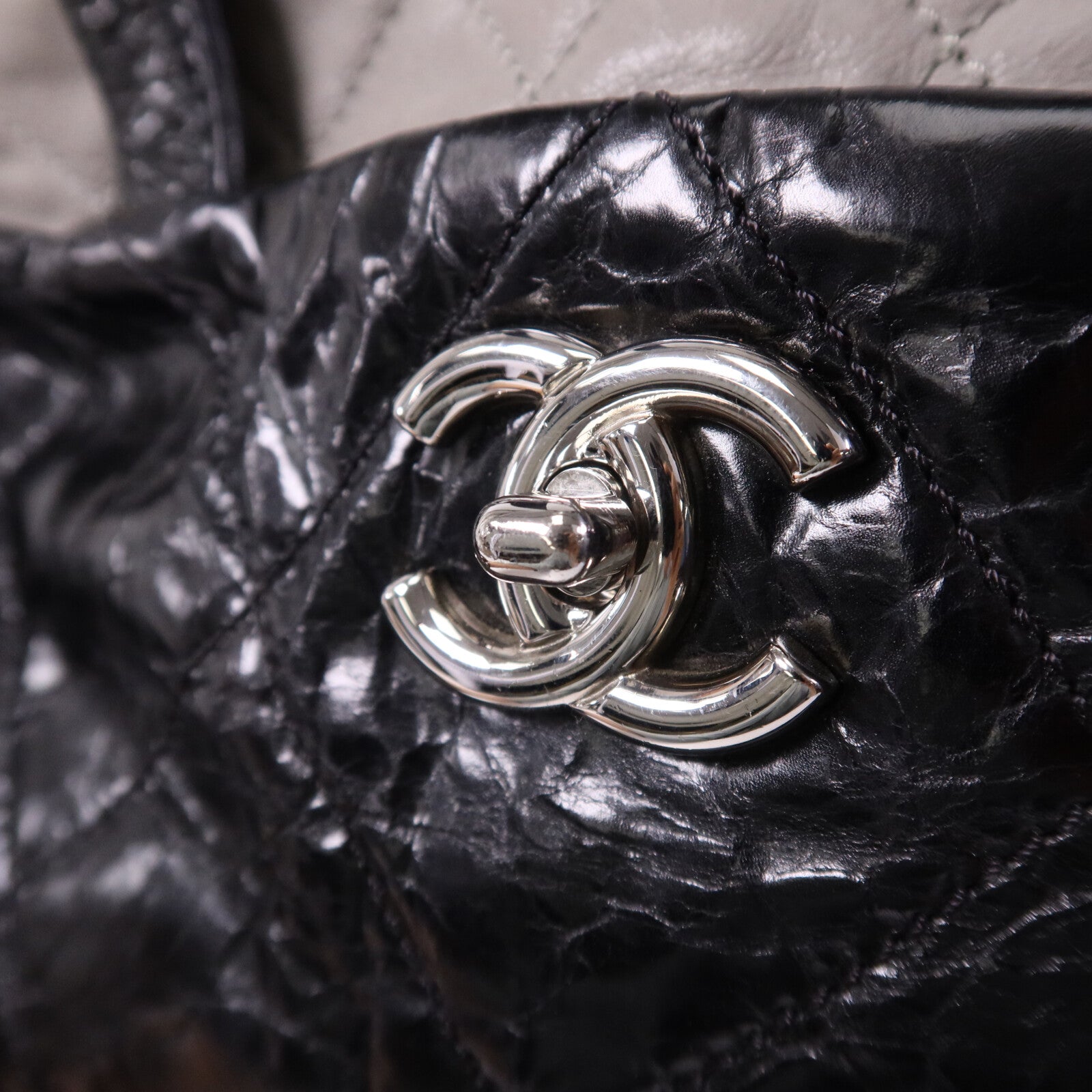 CHANEL 牛皮皮革Portobello Tote銀扣鏈帶肩背袋