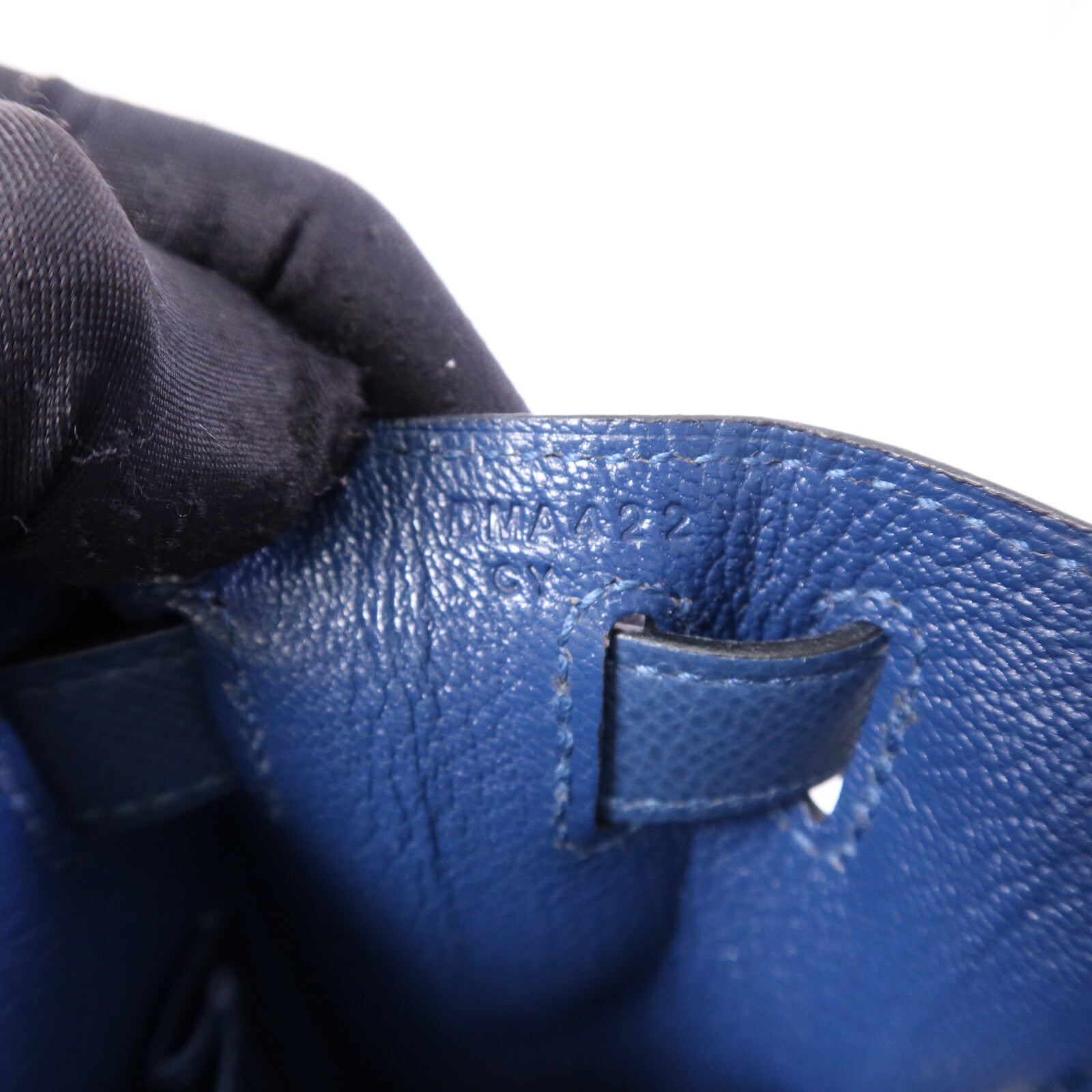 HERMES Epsom皮革Kelly 28金扣手挽肩背兩用袋Deep Bleu