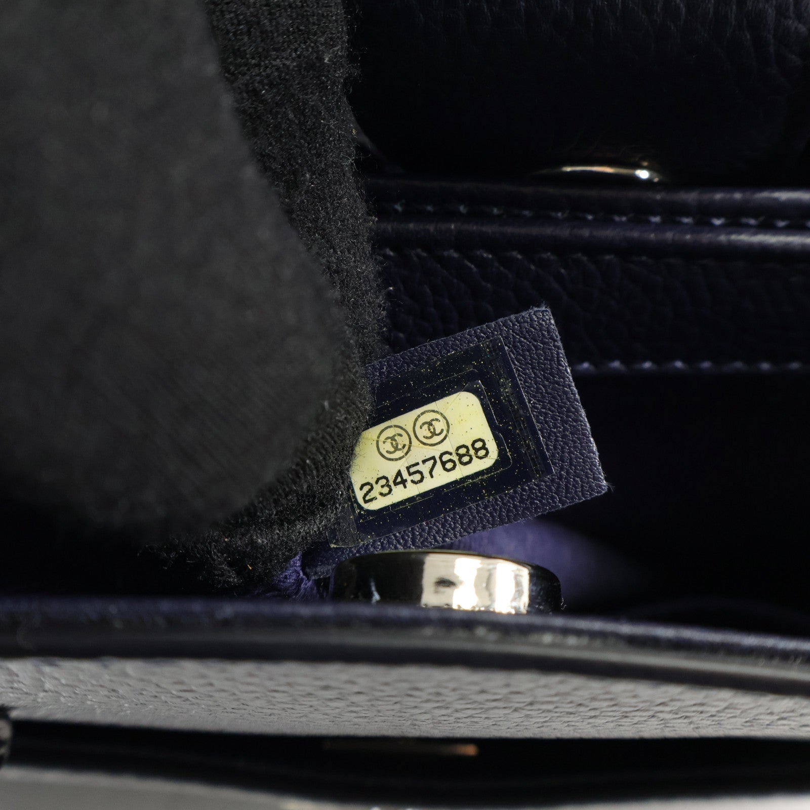 CHANEL 牛皮皮革Neo Executive Tote Mini銀扣手挽肩背兩用袋