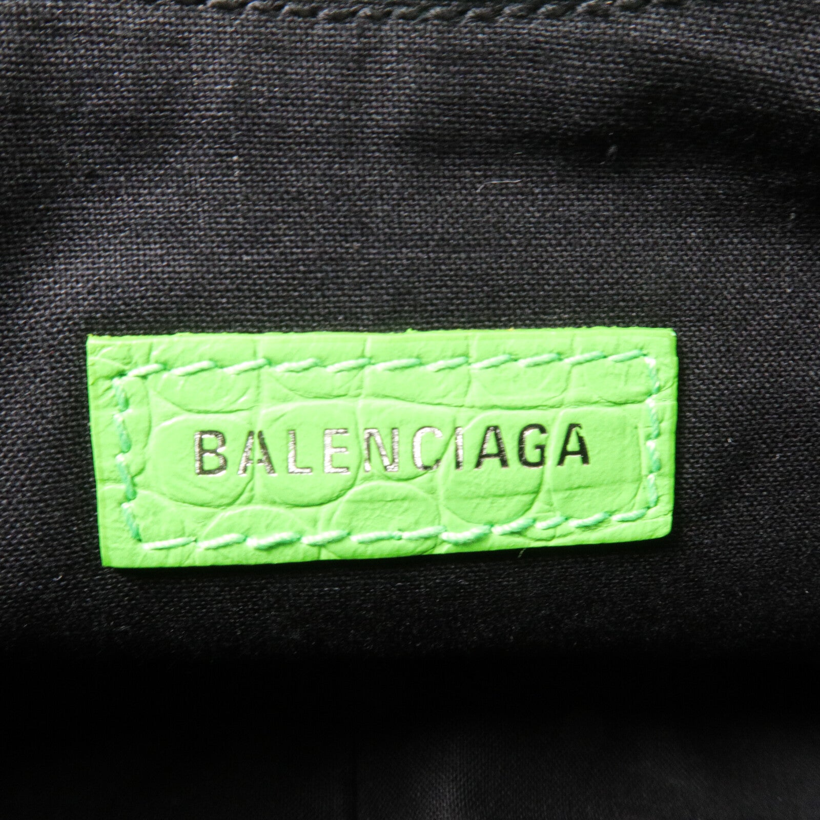 BALENCIAGA 牛皮皮革Le Cagole XS肩背袋