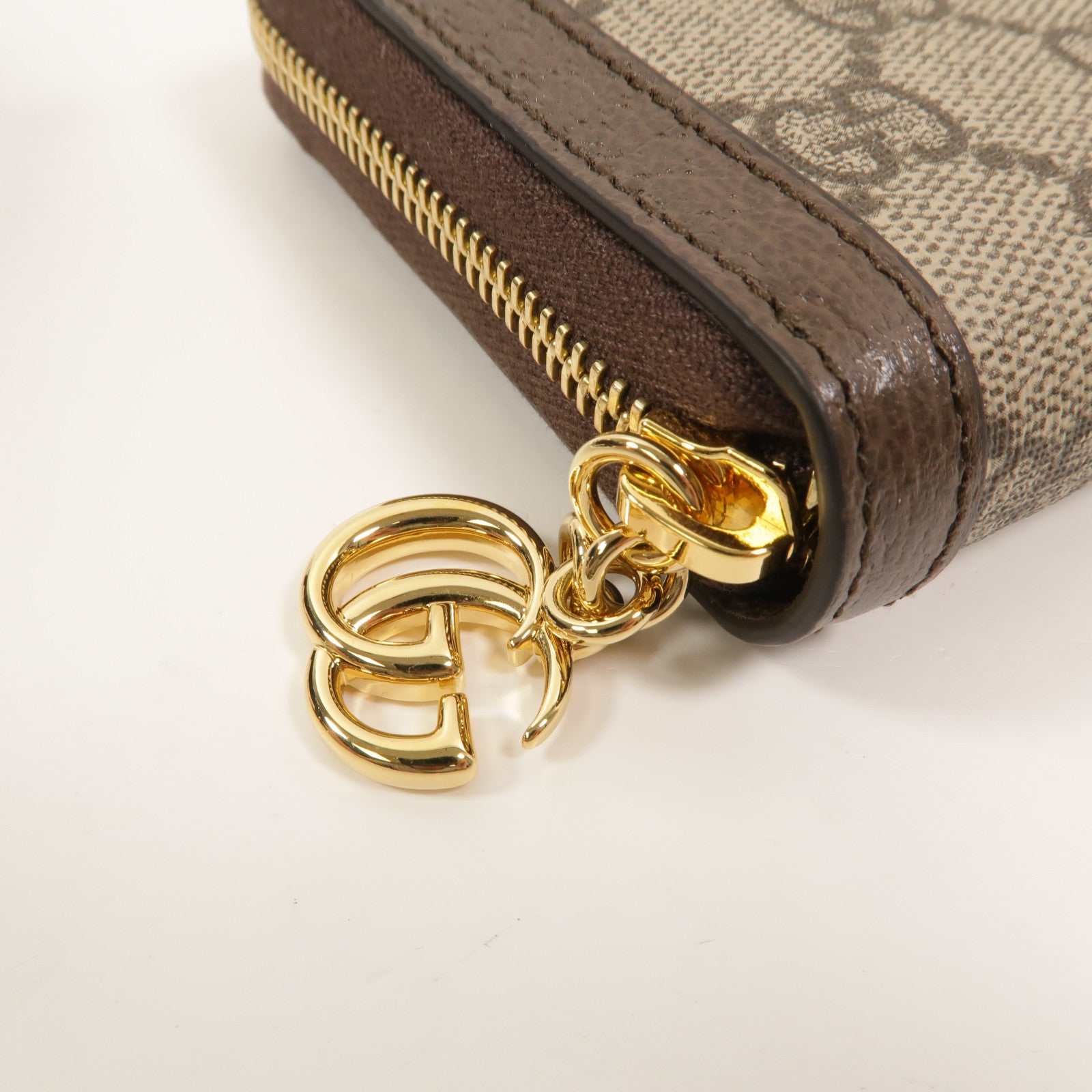 GUCCI 塗層帆布Zipper Long Wallet長錢包