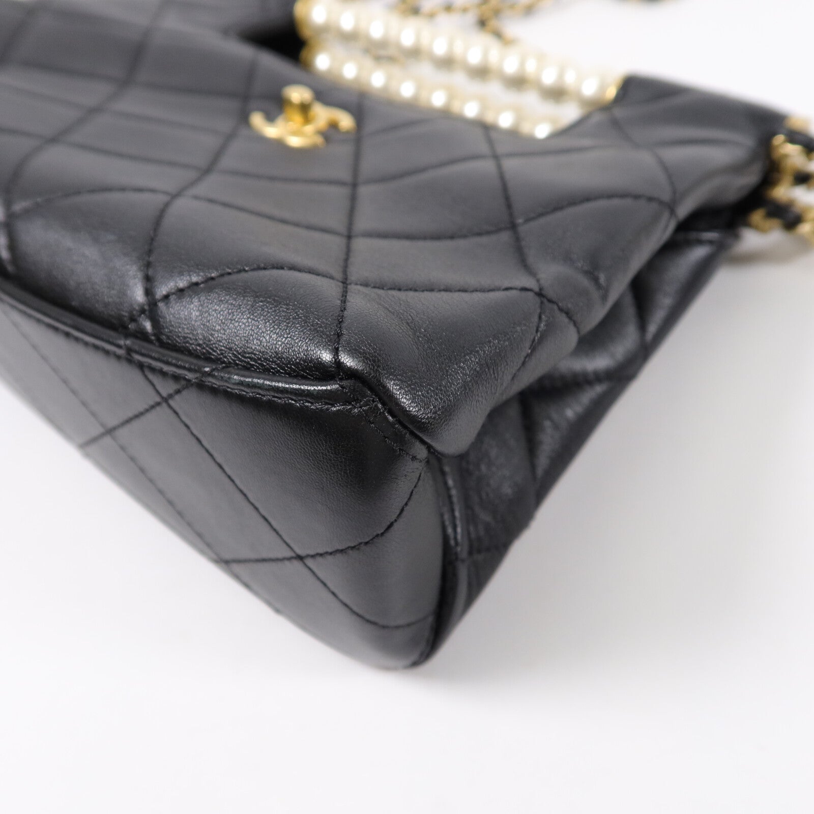 CHANEL 羊皮皮革Pearl Handle Shopping Bag鏈帶肩背袋