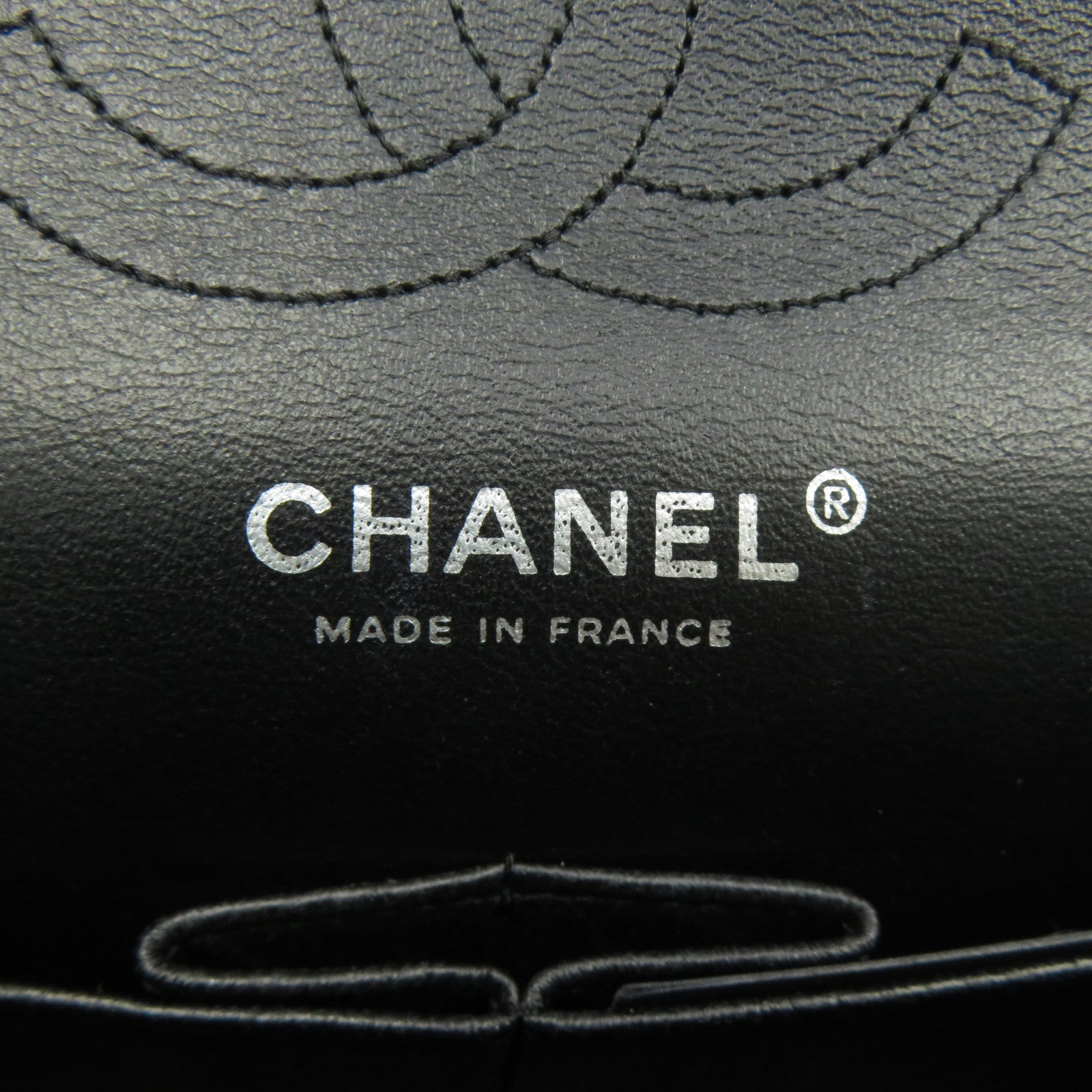 CHANEL **【清倉大減價】菱格漆皮皮革Chain Shoulder銀扣鏈帶肩背袋黑色