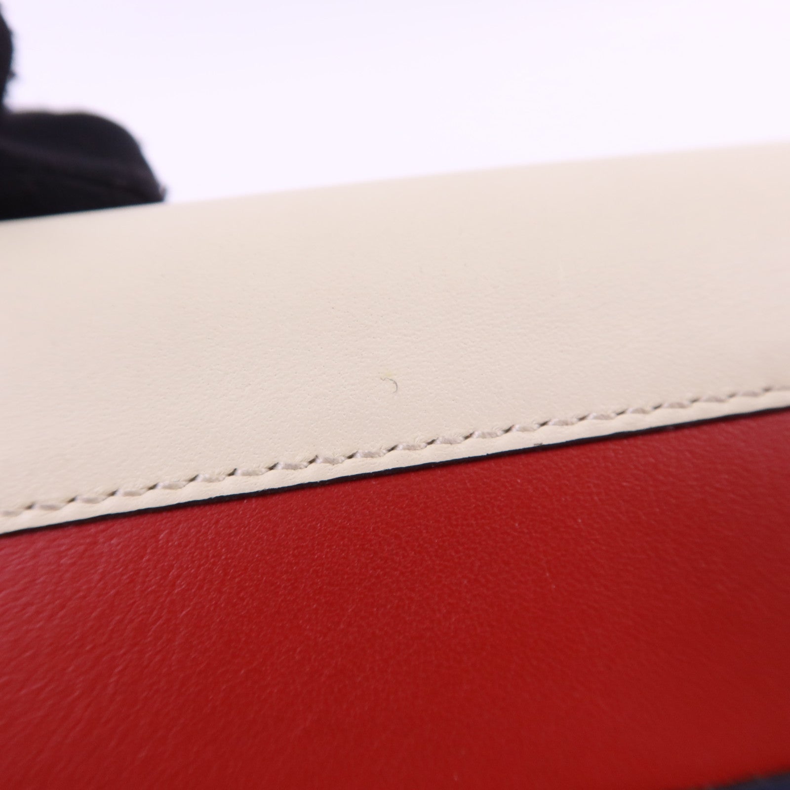 GUCCI 牛皮皮革Queen Margaret金扣錢包