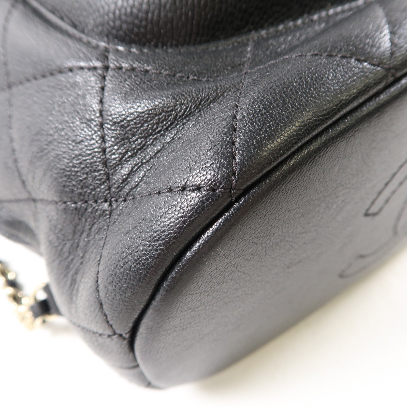CHANEL 【激減優惠】菱格牛皮皮革Daily Round Backpack金扣背包黑色