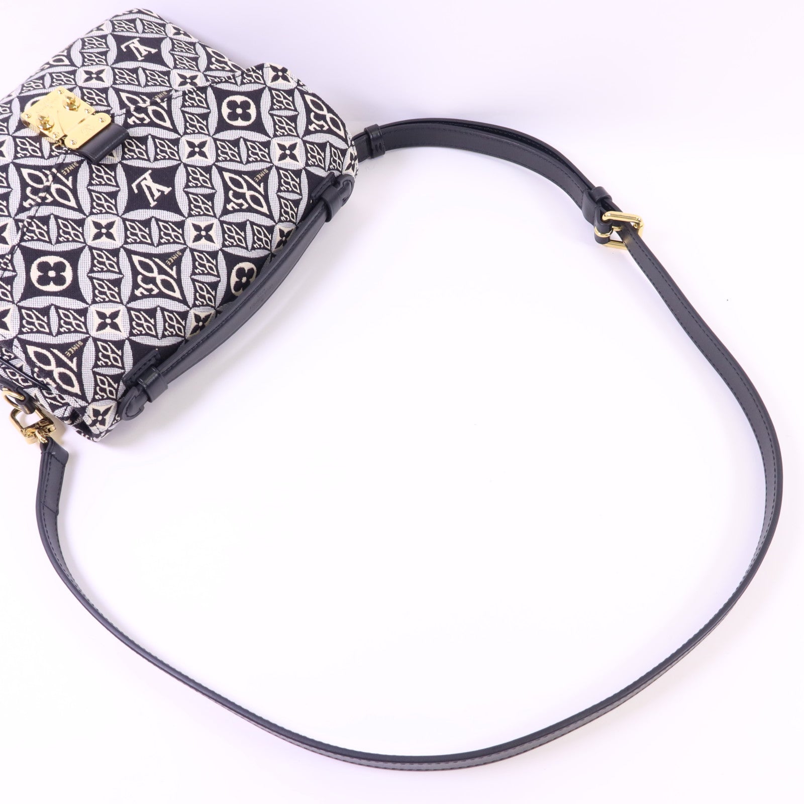 LOUIS VUITTON 帆布Pochette Metis MM金扣手挽肩背兩用袋