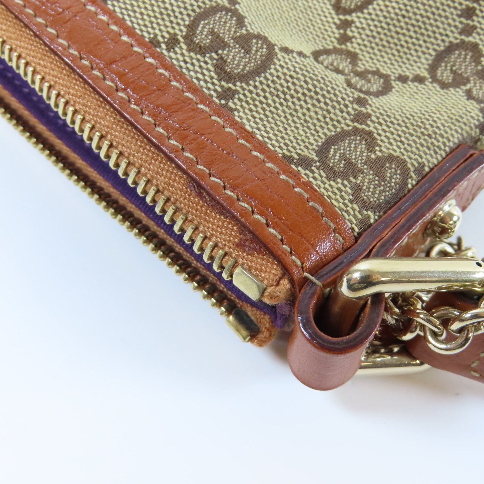 GUCCI 帆布Pouch金扣手拿包啡色