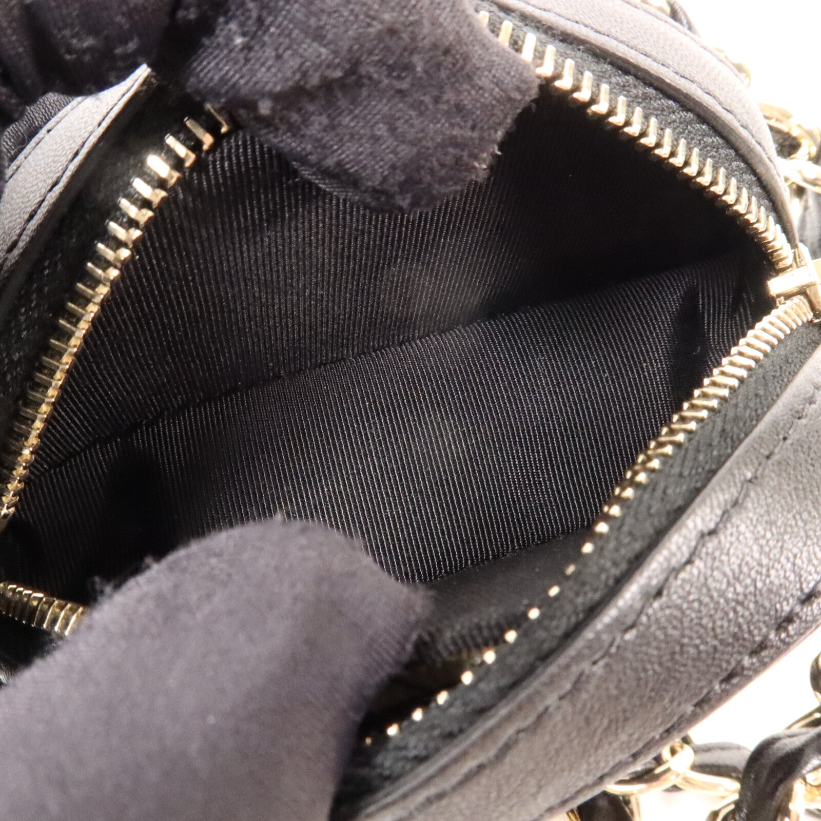 CHANEL 羊皮皮革Round Clutch With Chain鏈帶手拿包