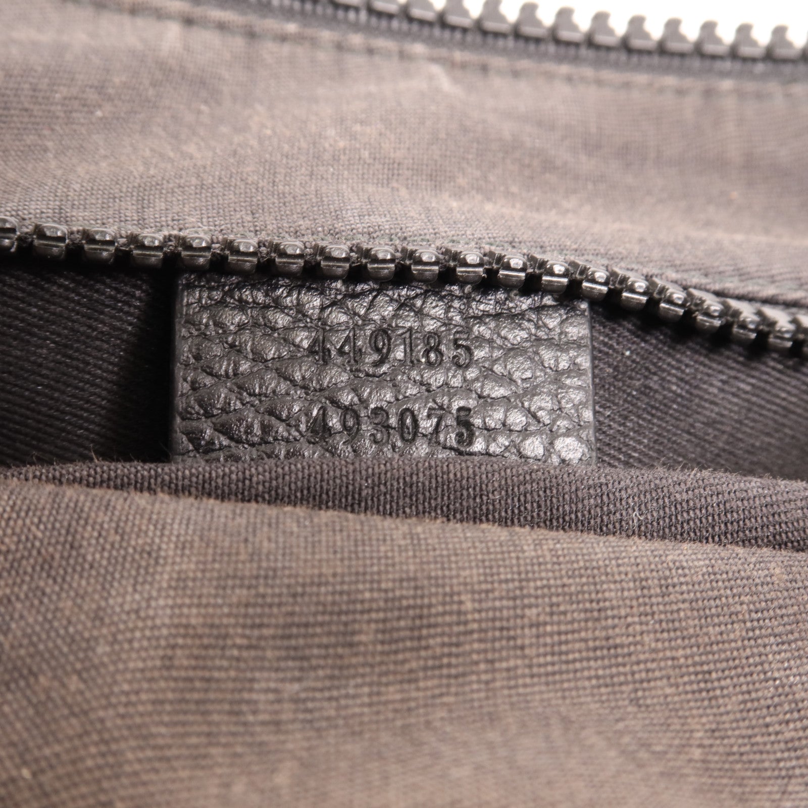 GUCCI 尼龍Shoulder Bag銀扣肩背袋