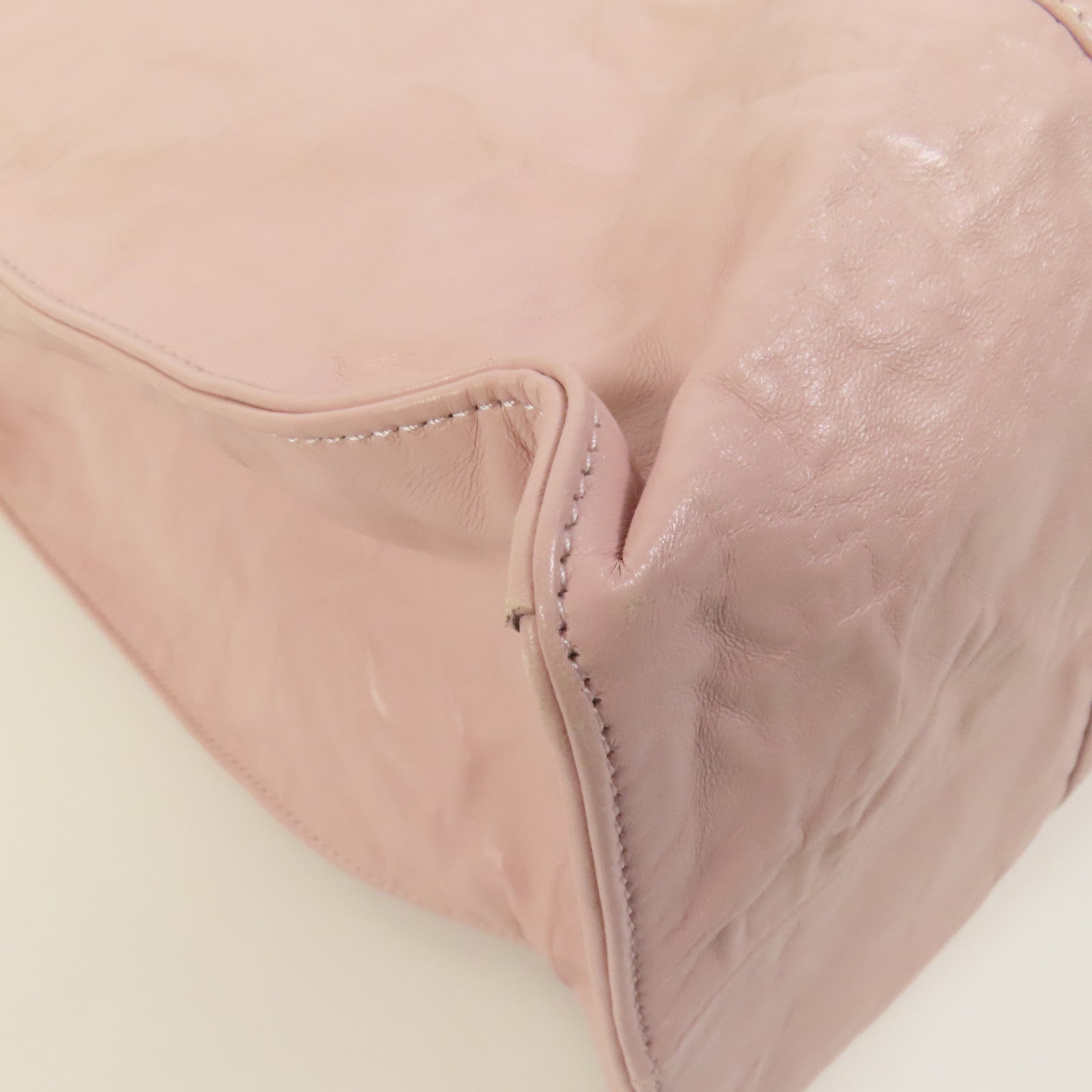 PRADA 牛皮皮革Nappa Antique肩背袋