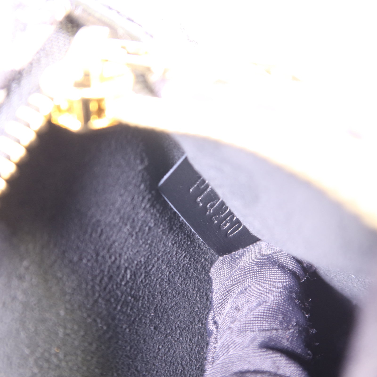 LOUIS VUITTON 帆布Pochette Metis MM金扣手挽肩背兩用袋