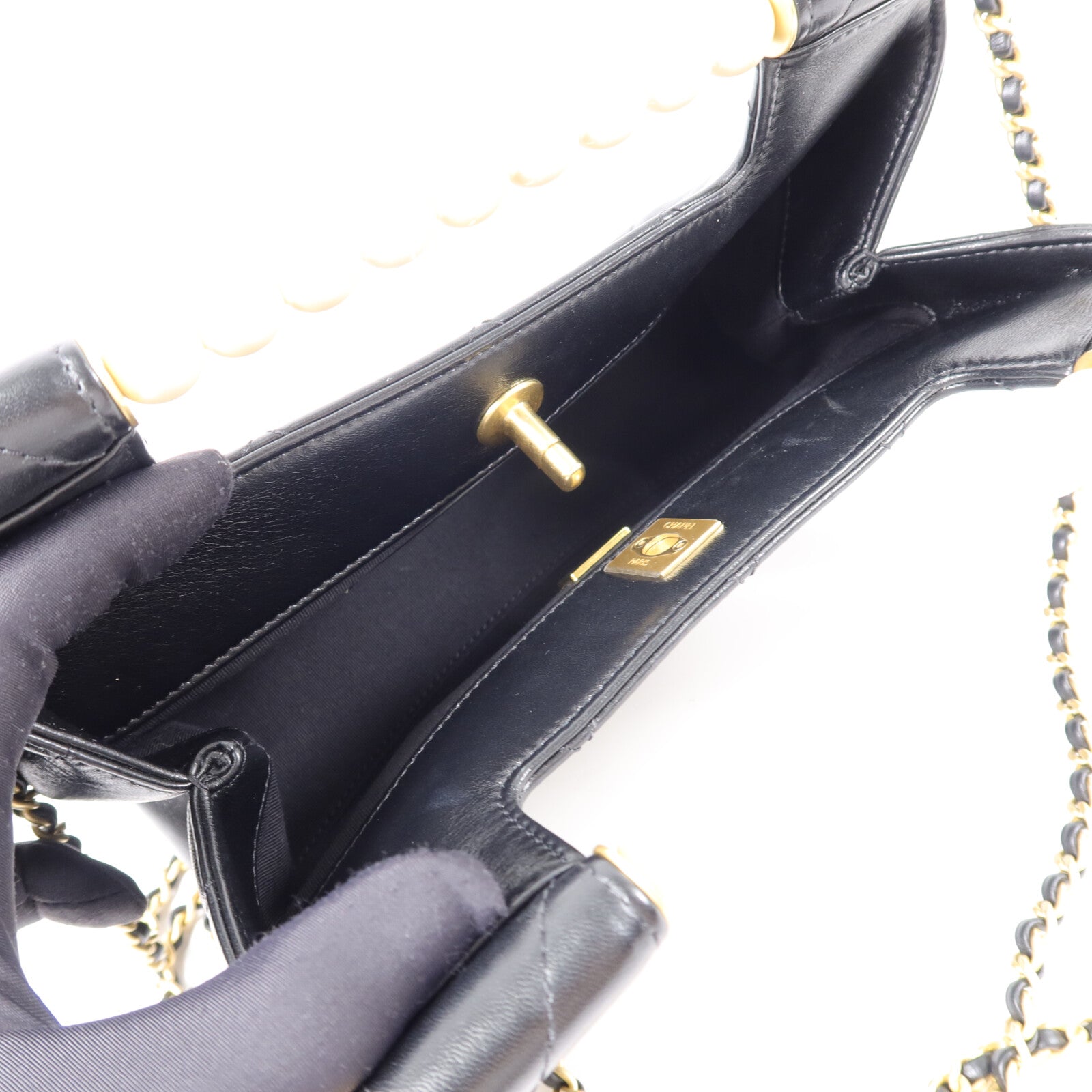 CHANEL 羊皮皮革Pearl Handle Shopping Bag鏈帶肩背袋