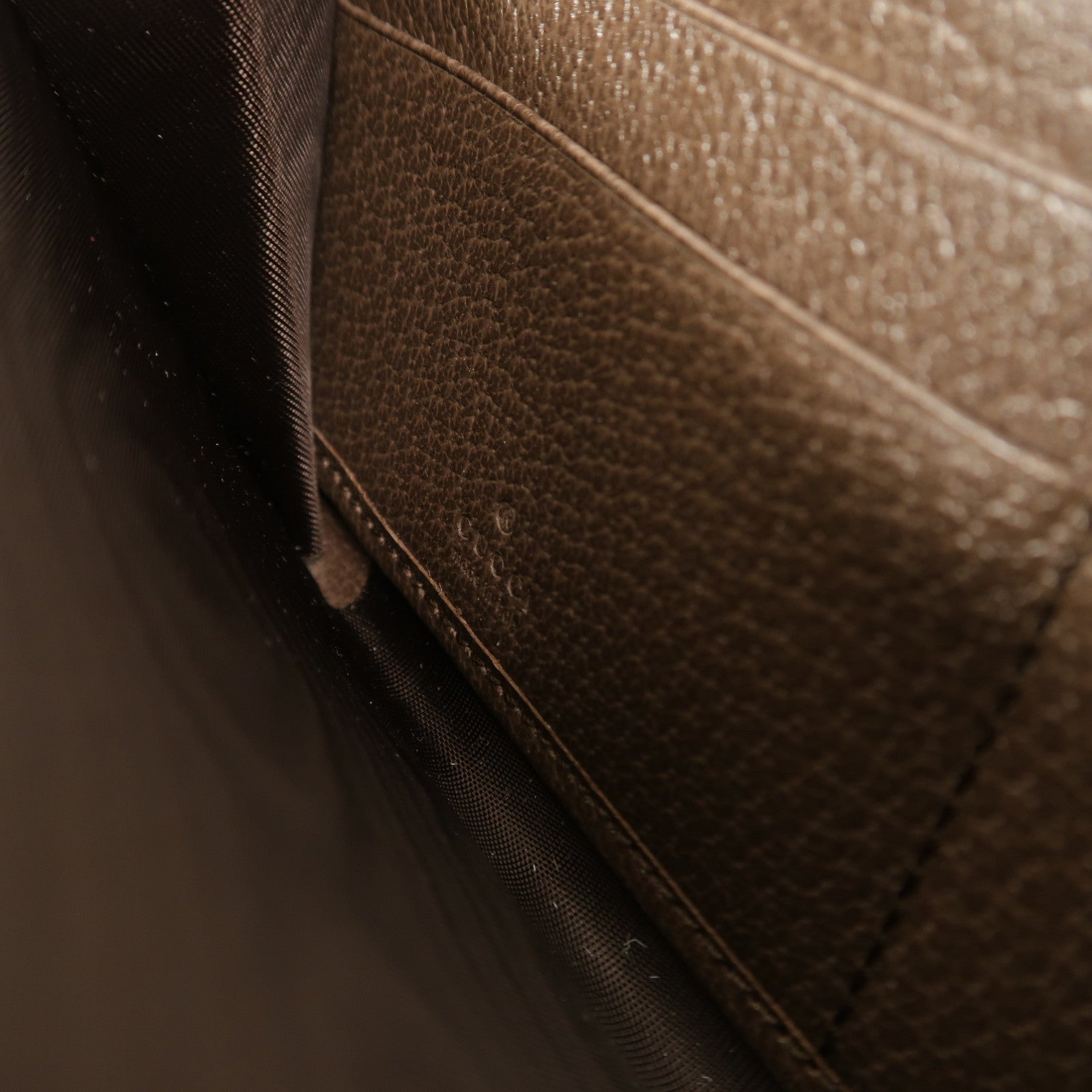 GUCCI 塗層帆布Zipper Long Wallet長錢包