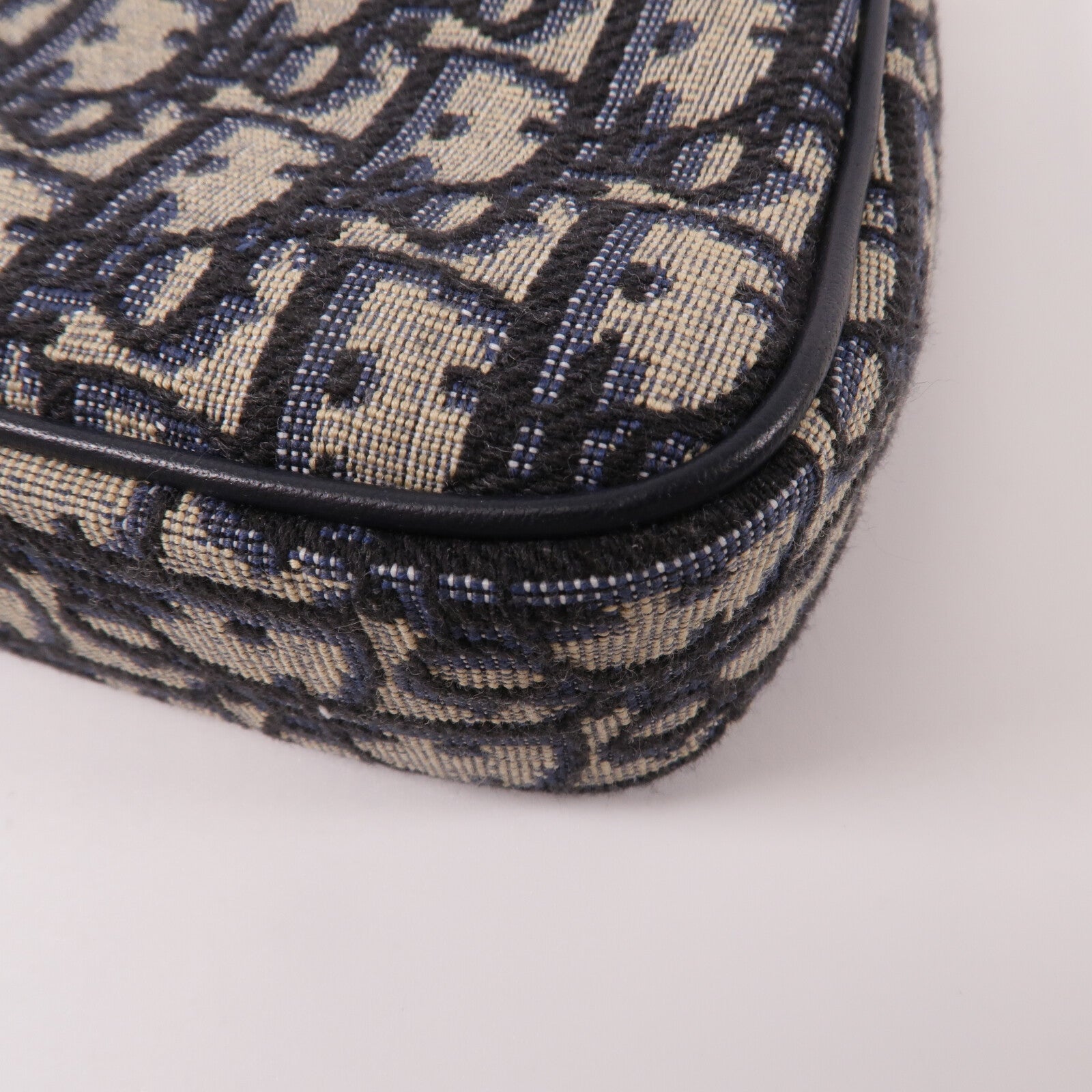 Dior 帆布30 Montaigne Hobo Avenue肩背袋