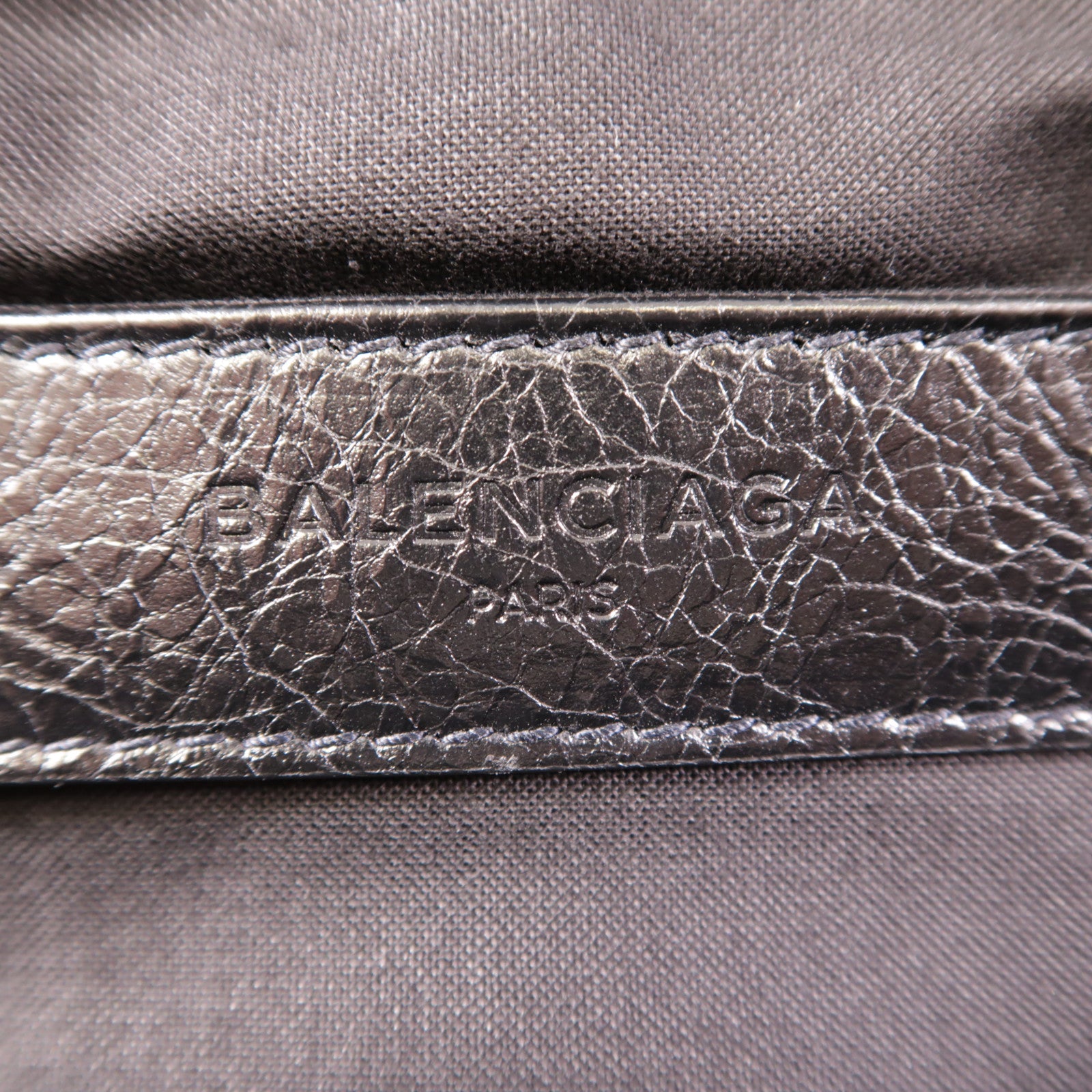 BALENCIAGA 牛皮皮革Clutch銀扣手拿包