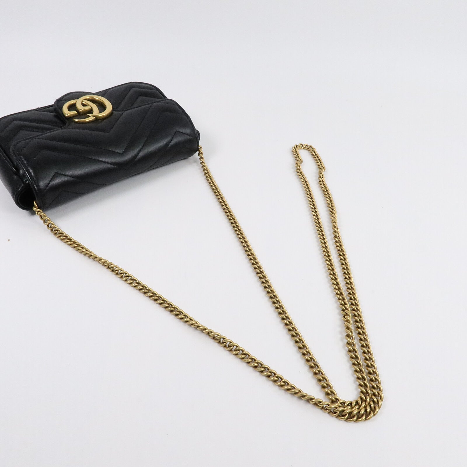 GUCCI 牛皮皮革GG Marmont Super Mini鏈帶肩背袋