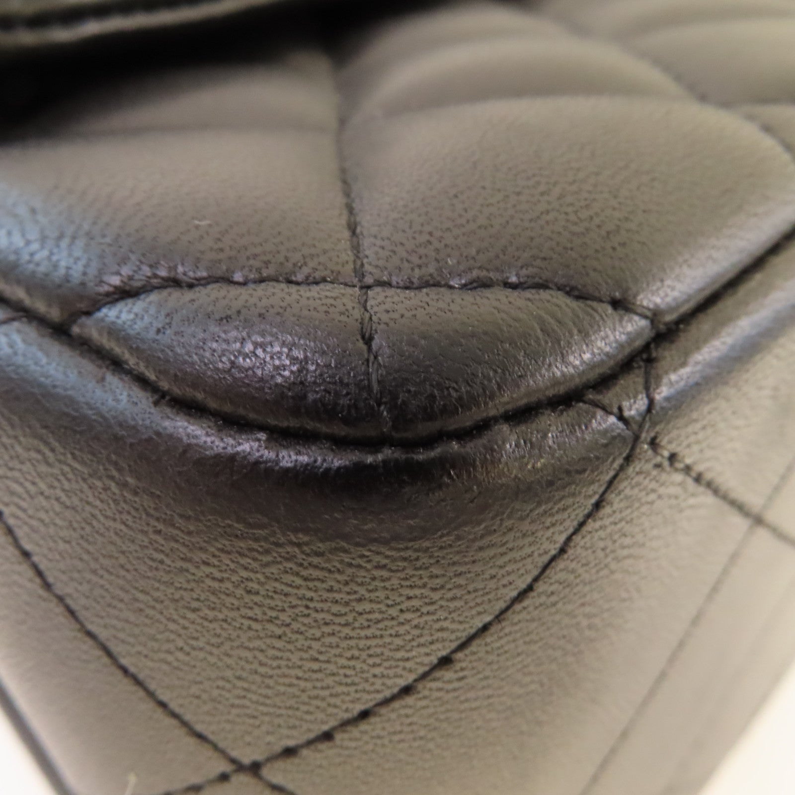 CHANEL 【激減優惠】菱格羊皮皮革Jumbo Classic Chain Shoulder Bag銀扣鏈帶肩背袋黑色