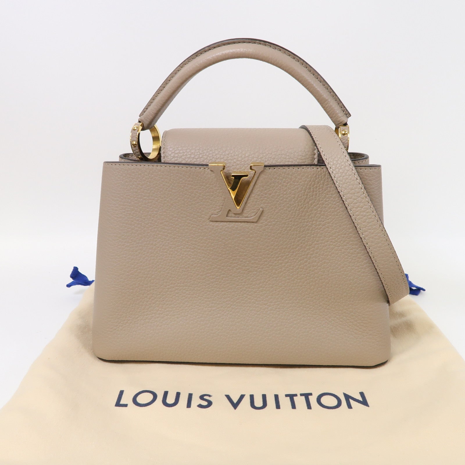 LOUIS VUITTON 牛皮皮革Capucines BB金扣手挽肩背兩用袋米色