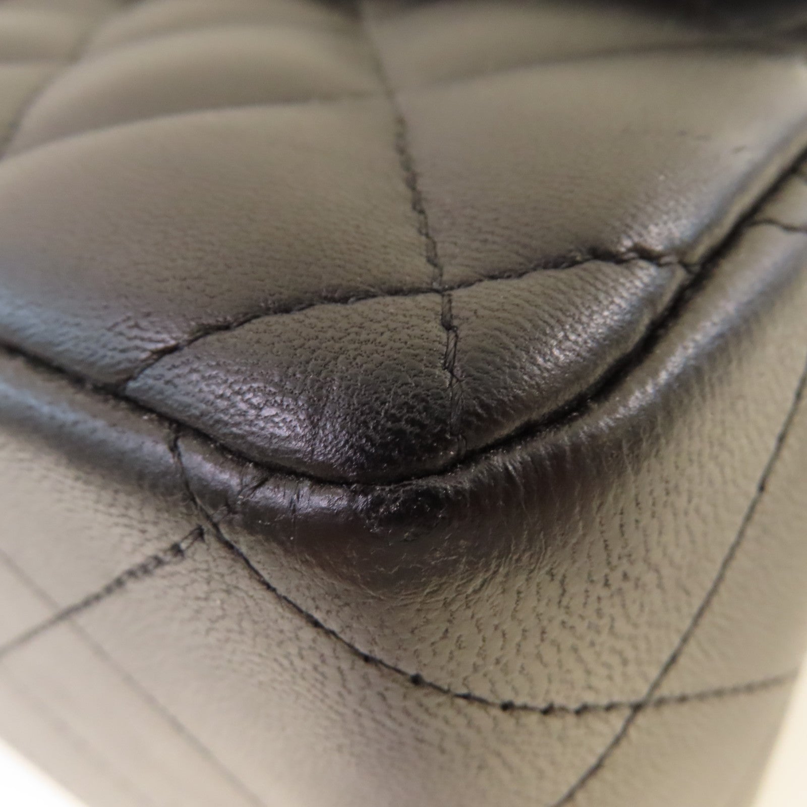 CHANEL 【激減優惠】菱格羊皮皮革Jumbo Classic Chain Shoulder Bag銀扣鏈帶肩背袋黑色