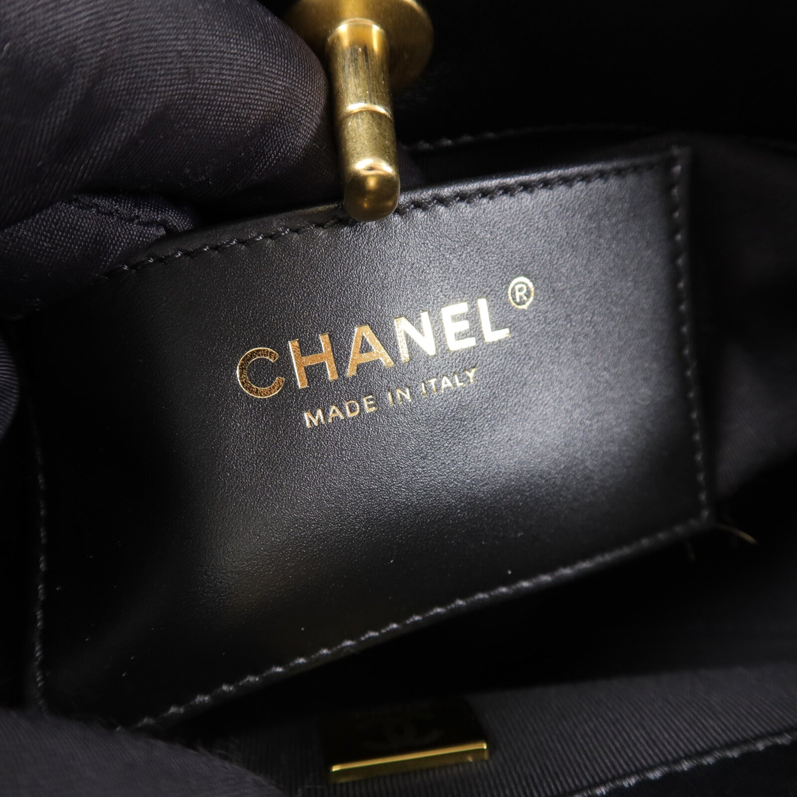 CHANEL 羊皮皮革Pearl Handle Shopping Bag鏈帶肩背袋