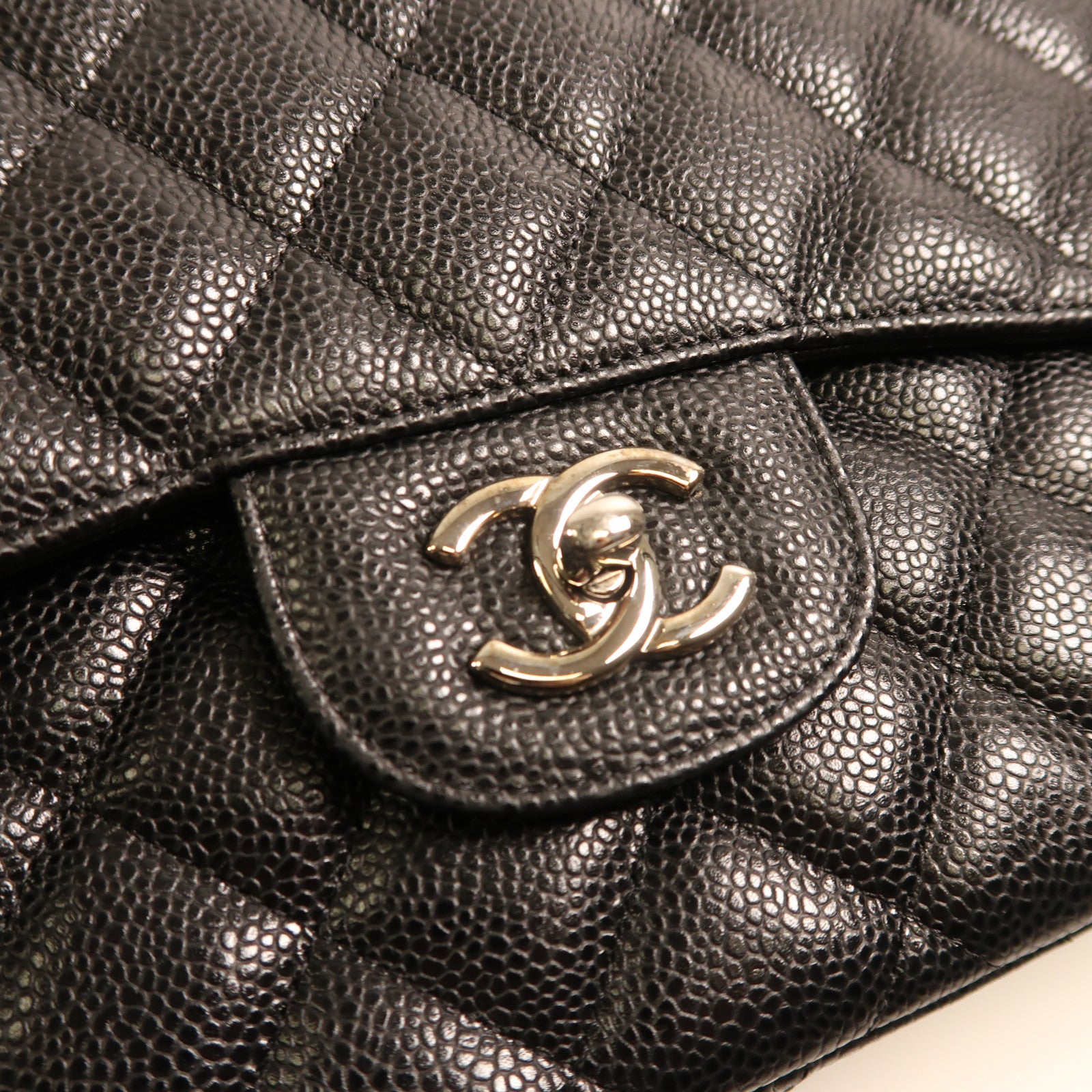 CHANEL 【激減優惠】牛皮皮革Jumbo 30銀扣鏈帶肩背袋黑色