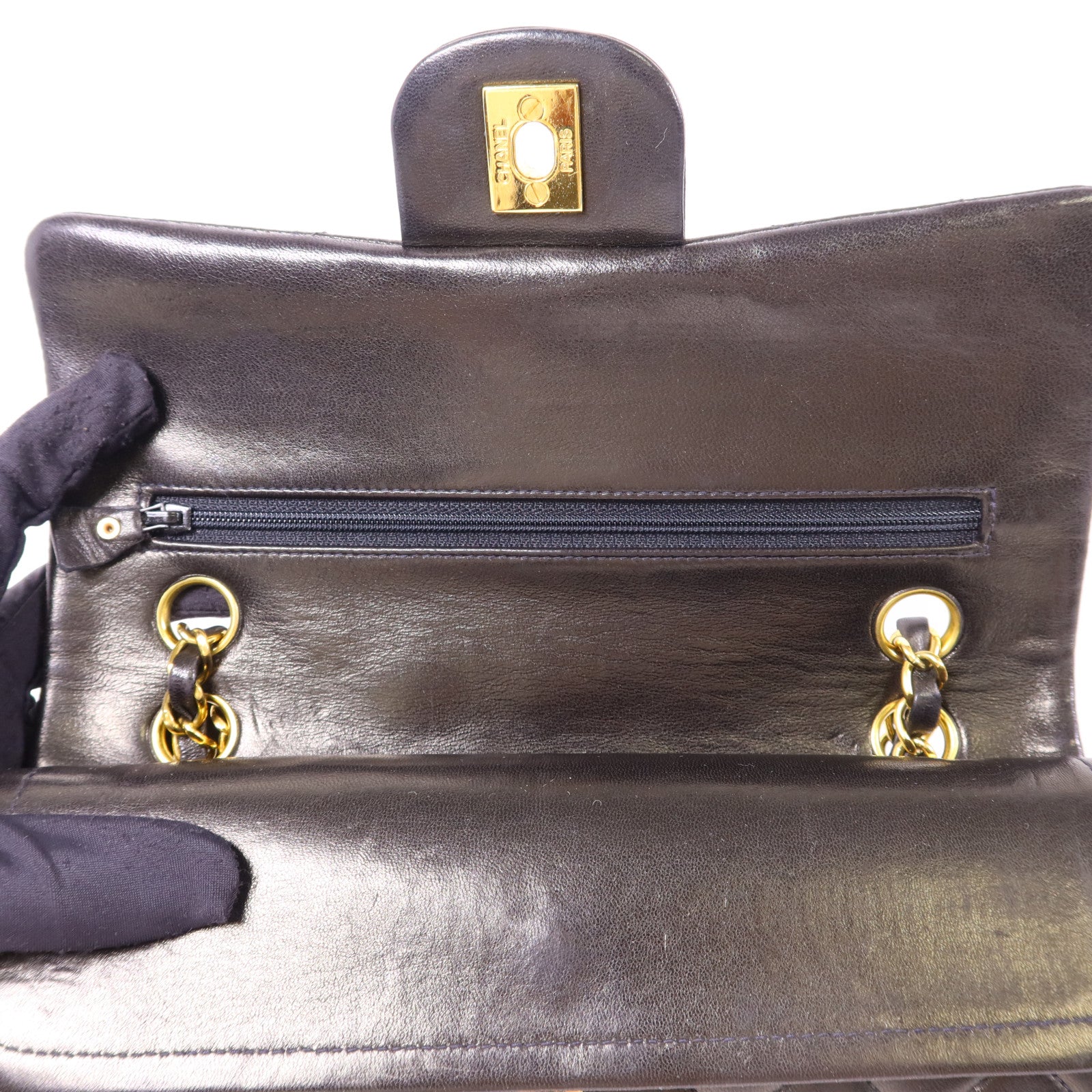 CHANEL 羊皮皮革Classic 23金扣鏈帶肩背袋