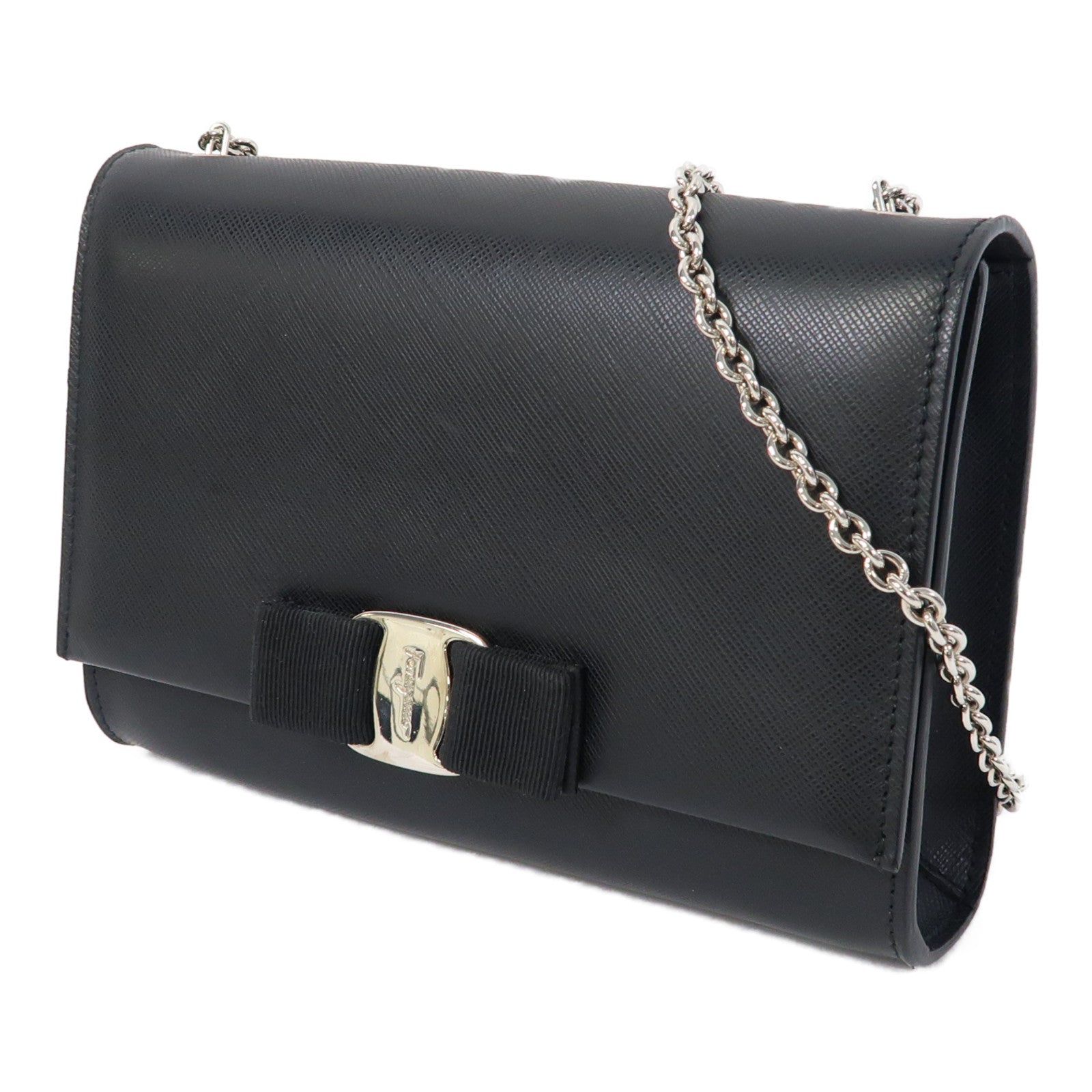 Salvatore Ferragamo 牛皮皮革Shoulder Bag銀扣鏈帶肩背袋黑色