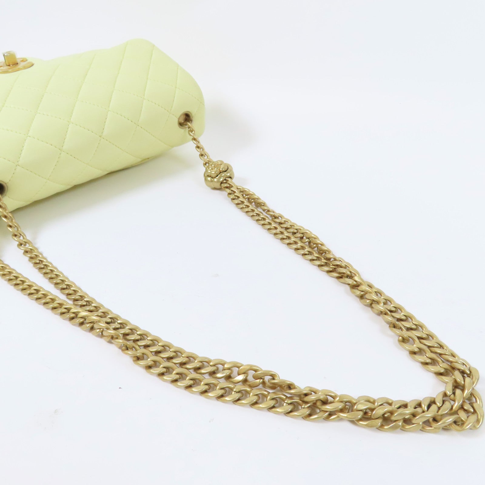 CHANEL 菱格羊皮皮革Chain Shoulder金扣肩背袋黃色