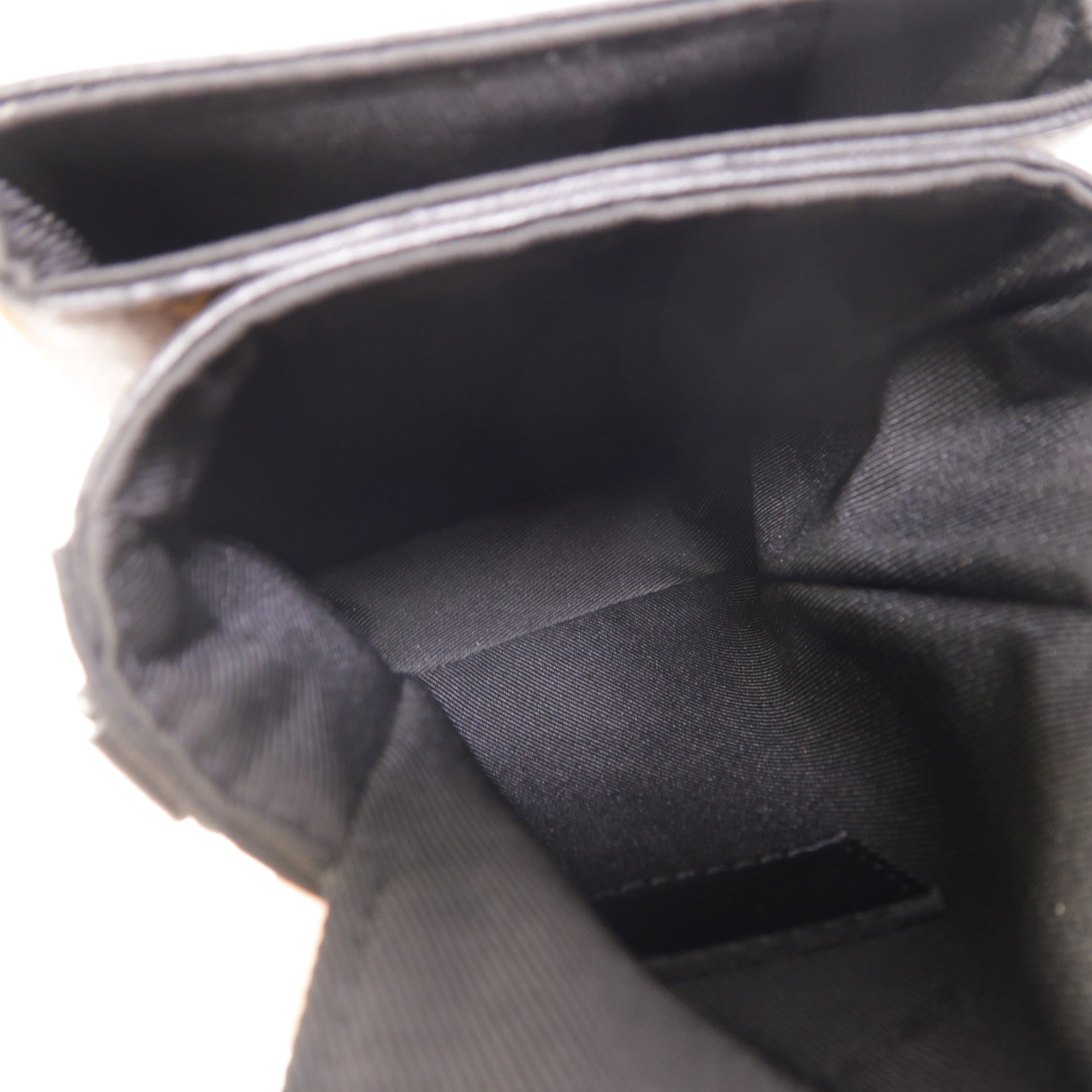 LOUIS VUITTON Monogram S-Lock Vertical Wearable Wallet肩背袋
