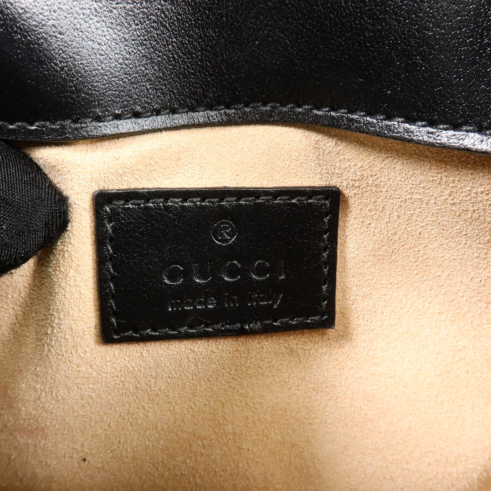 GUCCI 牛皮皮革GG Marmont Super Mini鏈帶肩背袋