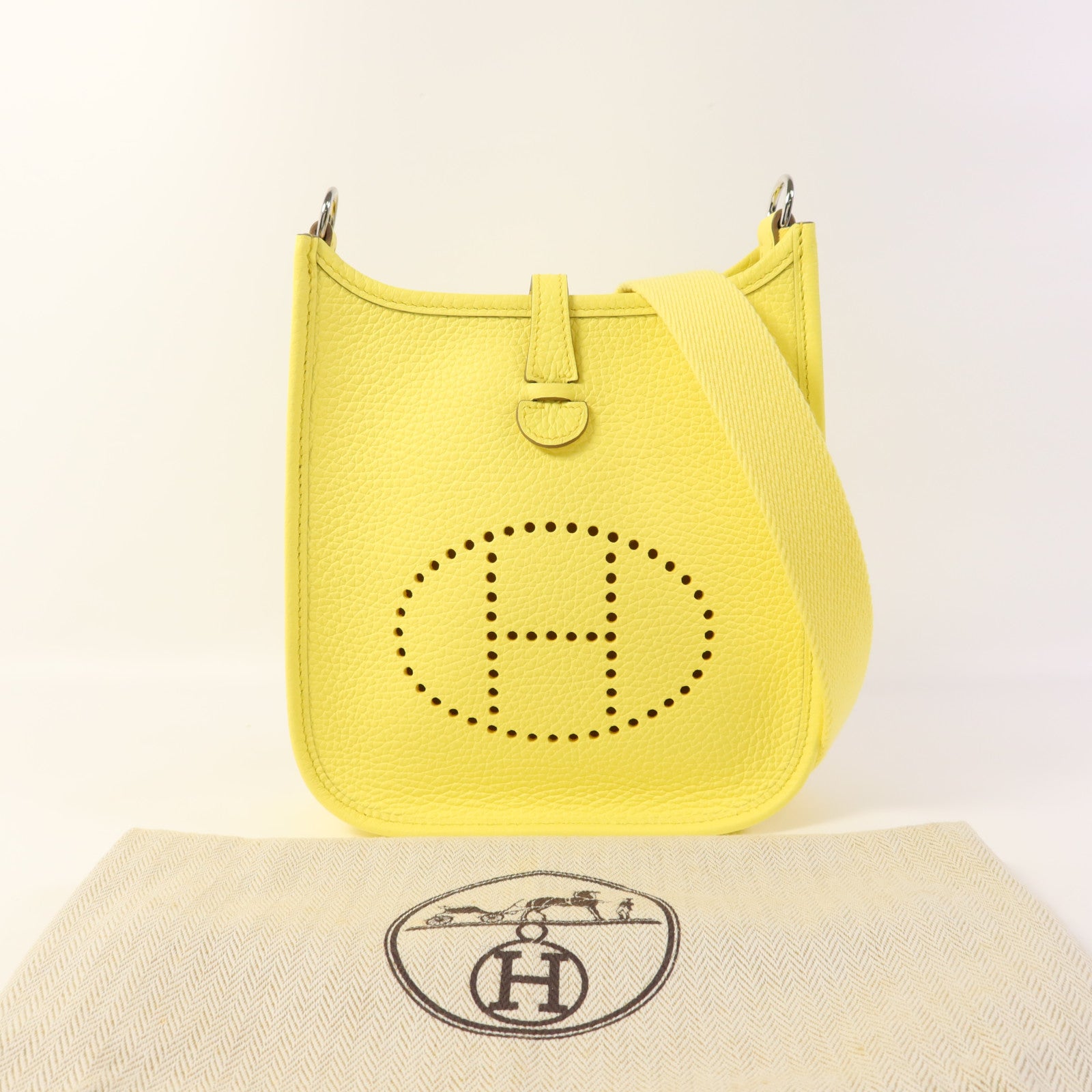 HERMES Clemence皮革Evelyne TPM銀扣肩背袋Lime